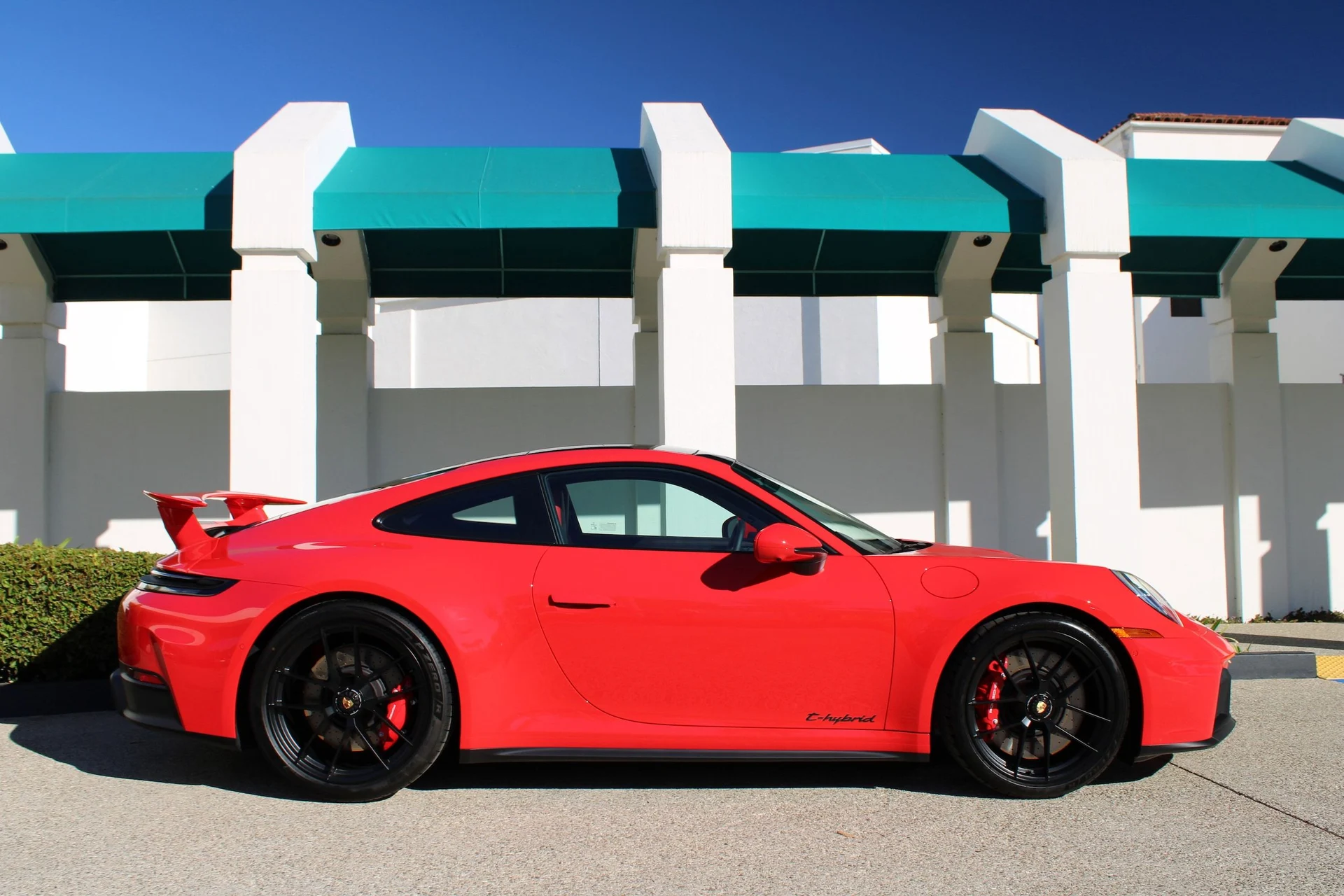 mph007_2034533069_6d9a45d38bae39679c18f9cc55e0362bx_37fc4d67a0