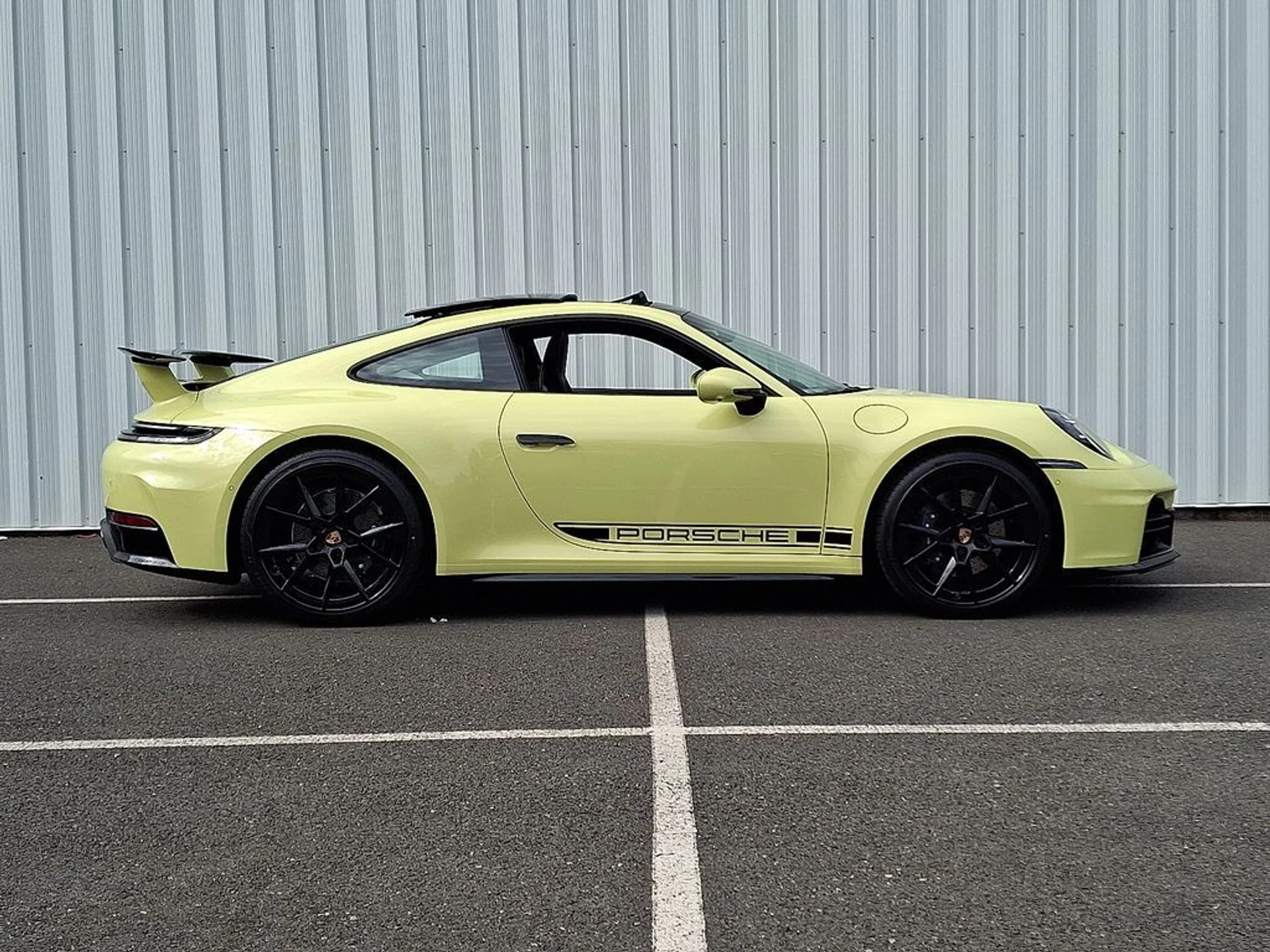 mph007_203815553_8becc3e6c53c74d8f7f771ee800340b2x_b351a310fc