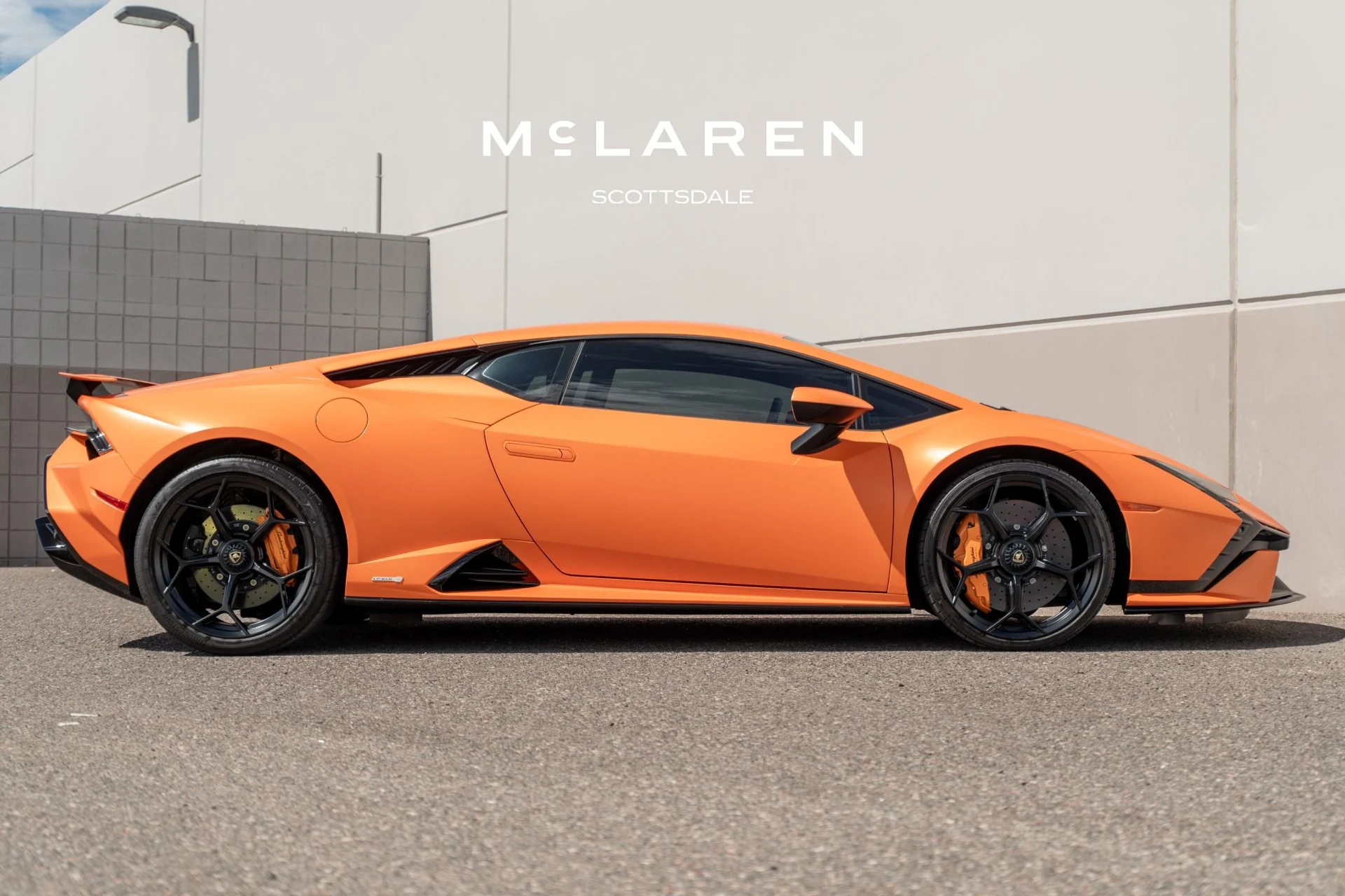 mph007_2041223508_Used_2024_LAMBORGHINI_HURACAN_TECNICA_Tecnica_1790959233_43d76c15e1