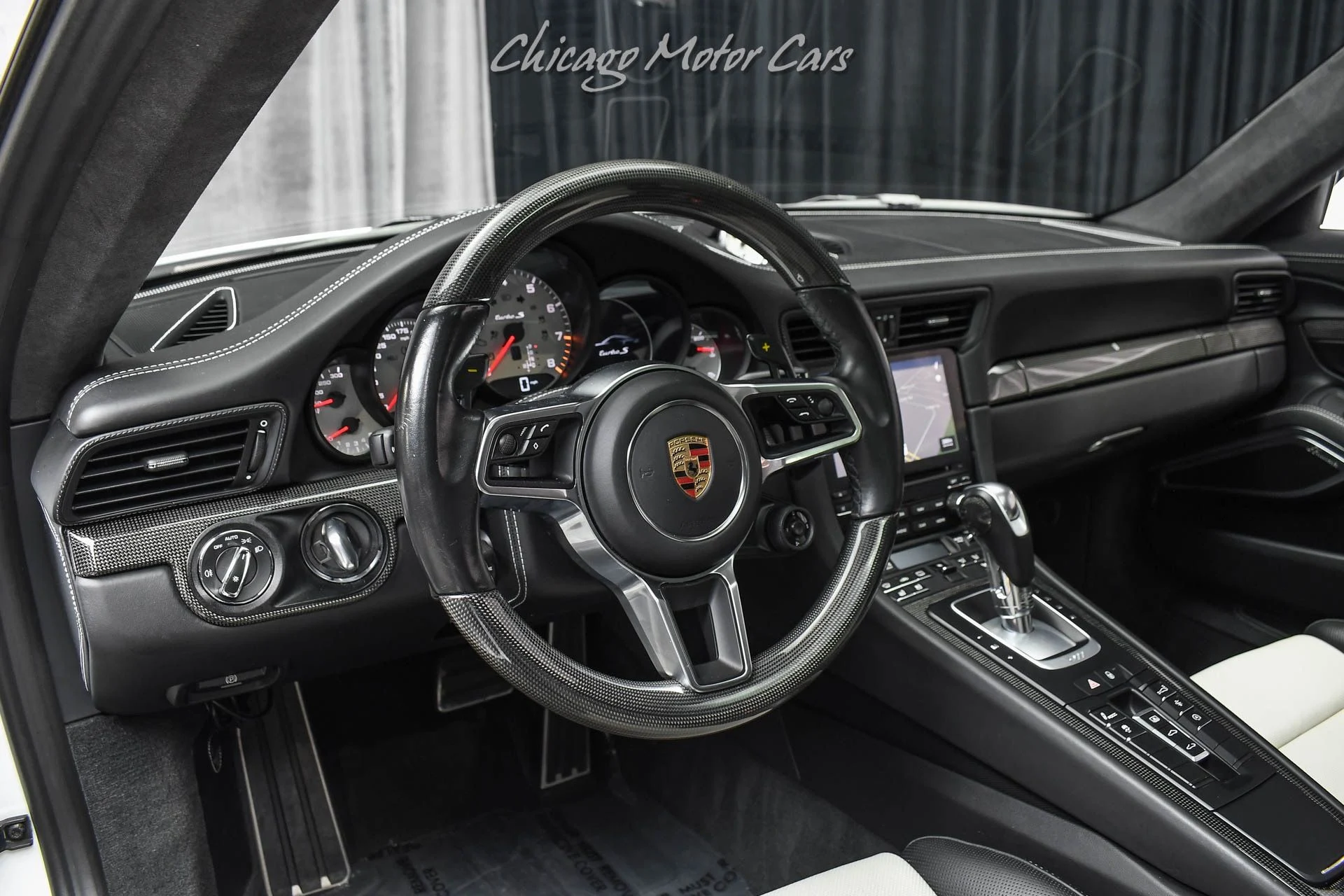 mph007_2049628904_13124_p8_l_b6442ce1a9