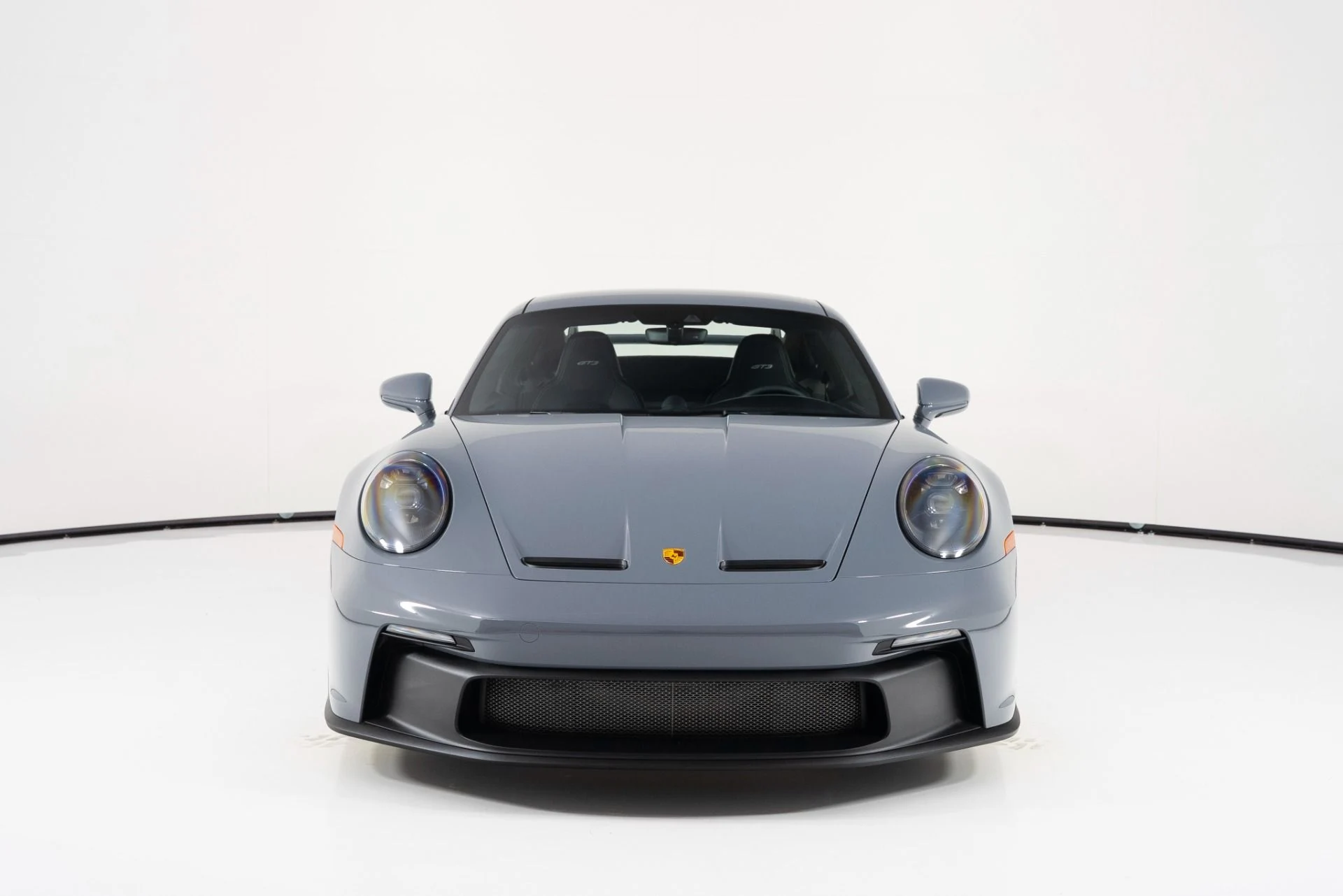 mph007_2049692237_Used_2024_Porsche_911_GT_3_1754347399_4fed6caa5b
