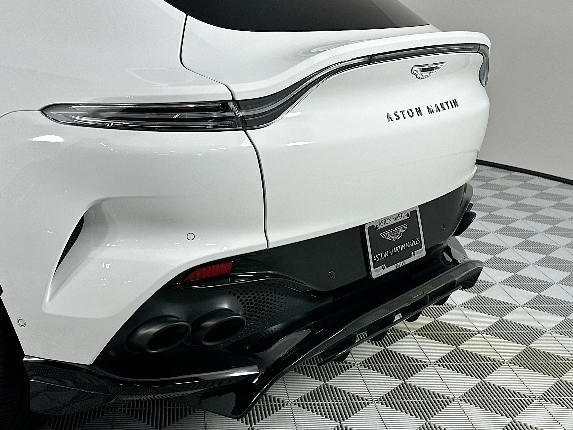 mph007_2049709310_8_0fd88421c8