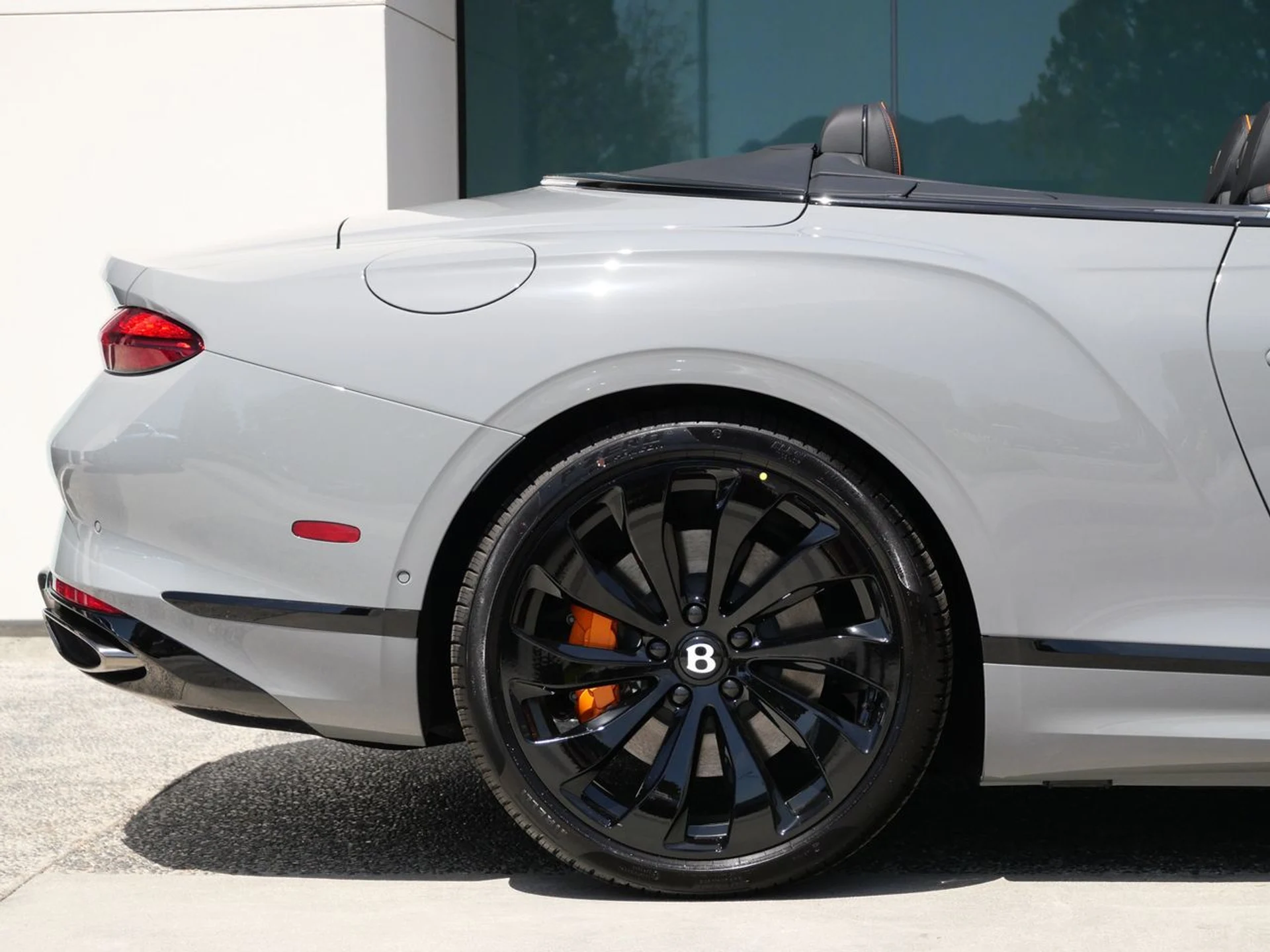 mph007_2061454612_d100f6fc59c294ffe314cca0a6b008f0x_fa85dc3599