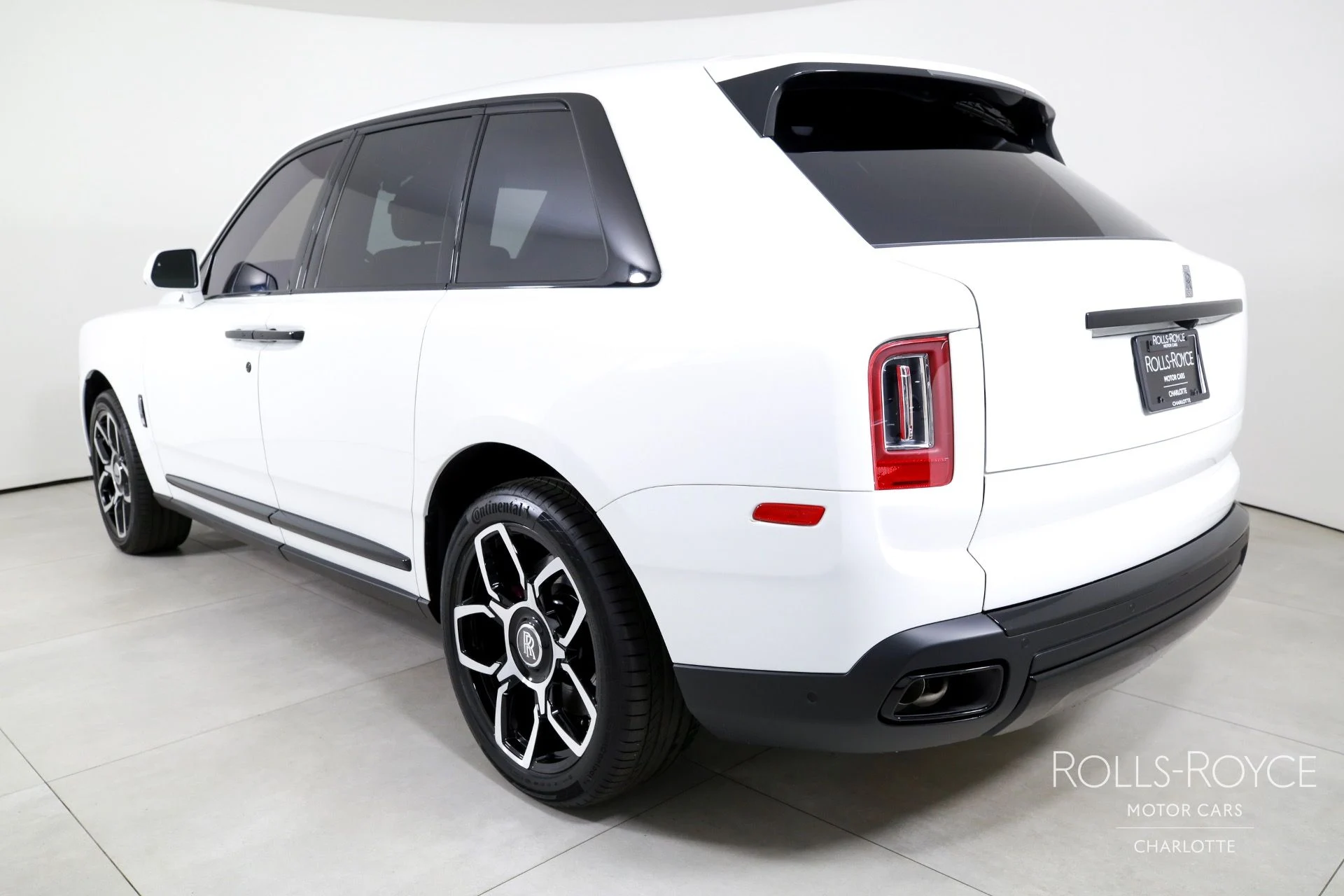 mph007_206760340_Used_2024_Rolls_Royce_Cullinan_1750949955_a4fa1146ab