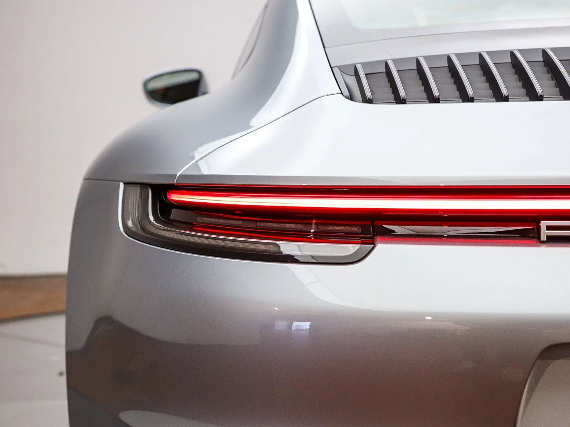 mph007_2071924432_dae9847378bbf67413a8468a3b84897bx_d10b0cc3a6