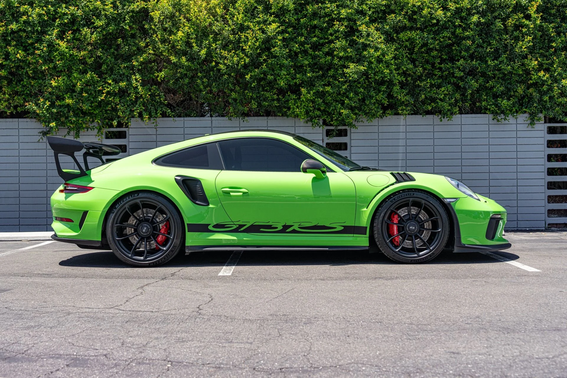 mph007_207382168_Used_2019_Porsche_911_GT_3_RS_1754072808_be499838bf