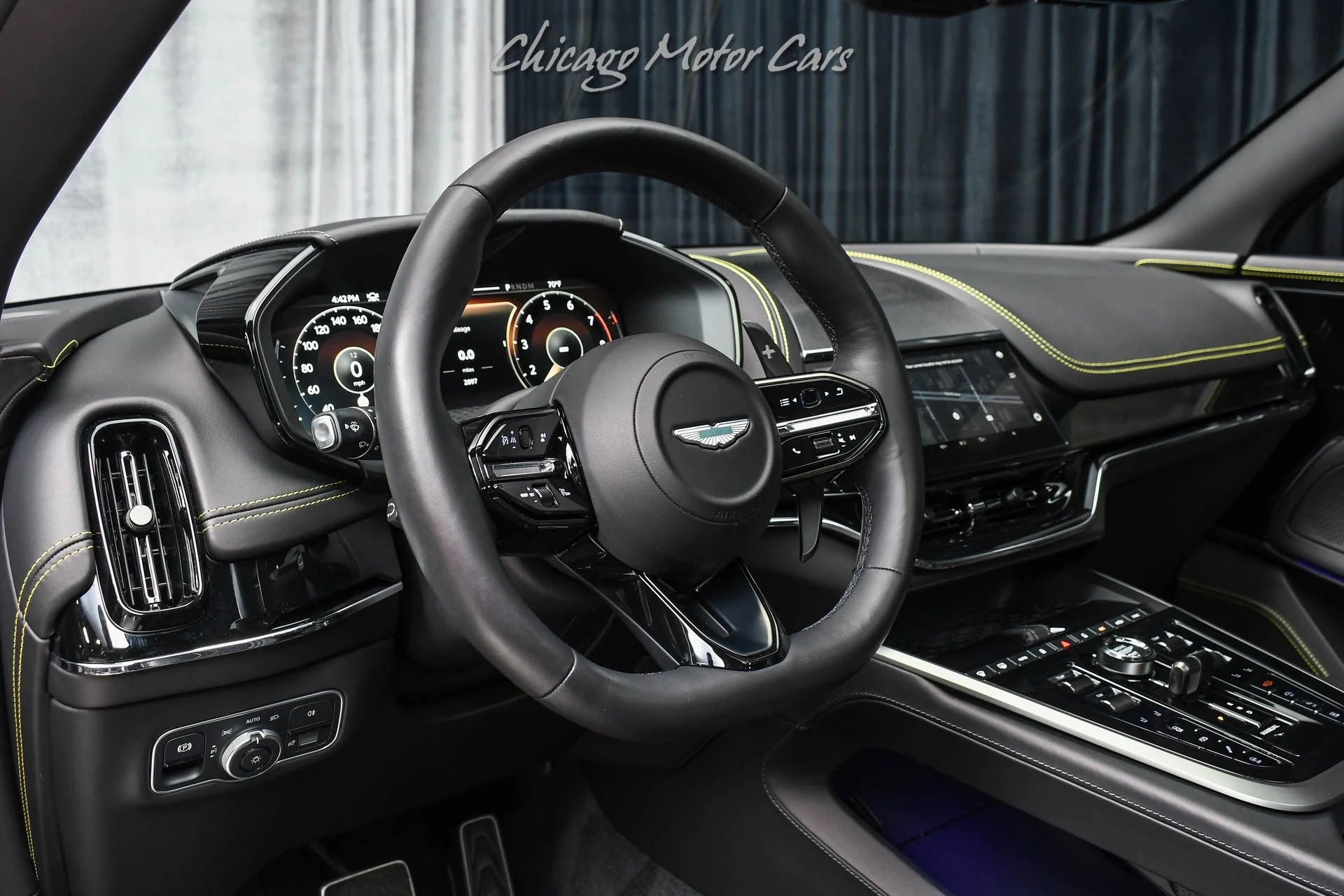 mph007_2094228398_13519_p8_l_d82e85d9e4