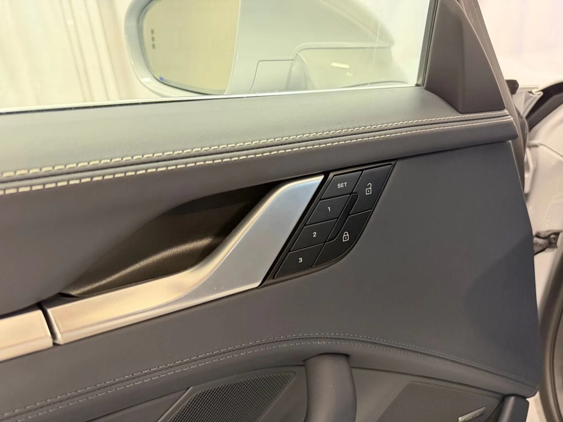 mph007_2095828433_99a6edc9a78f1ecdc7773738bc57dc55x_6d1e24be7c