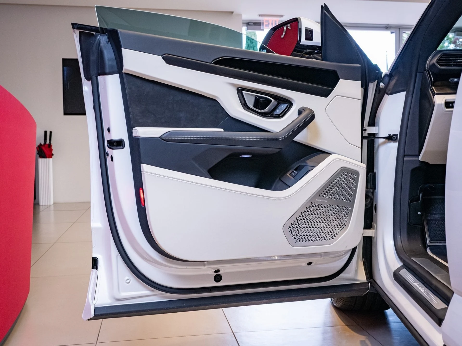 mph007_2103462846_8_07be7aef79