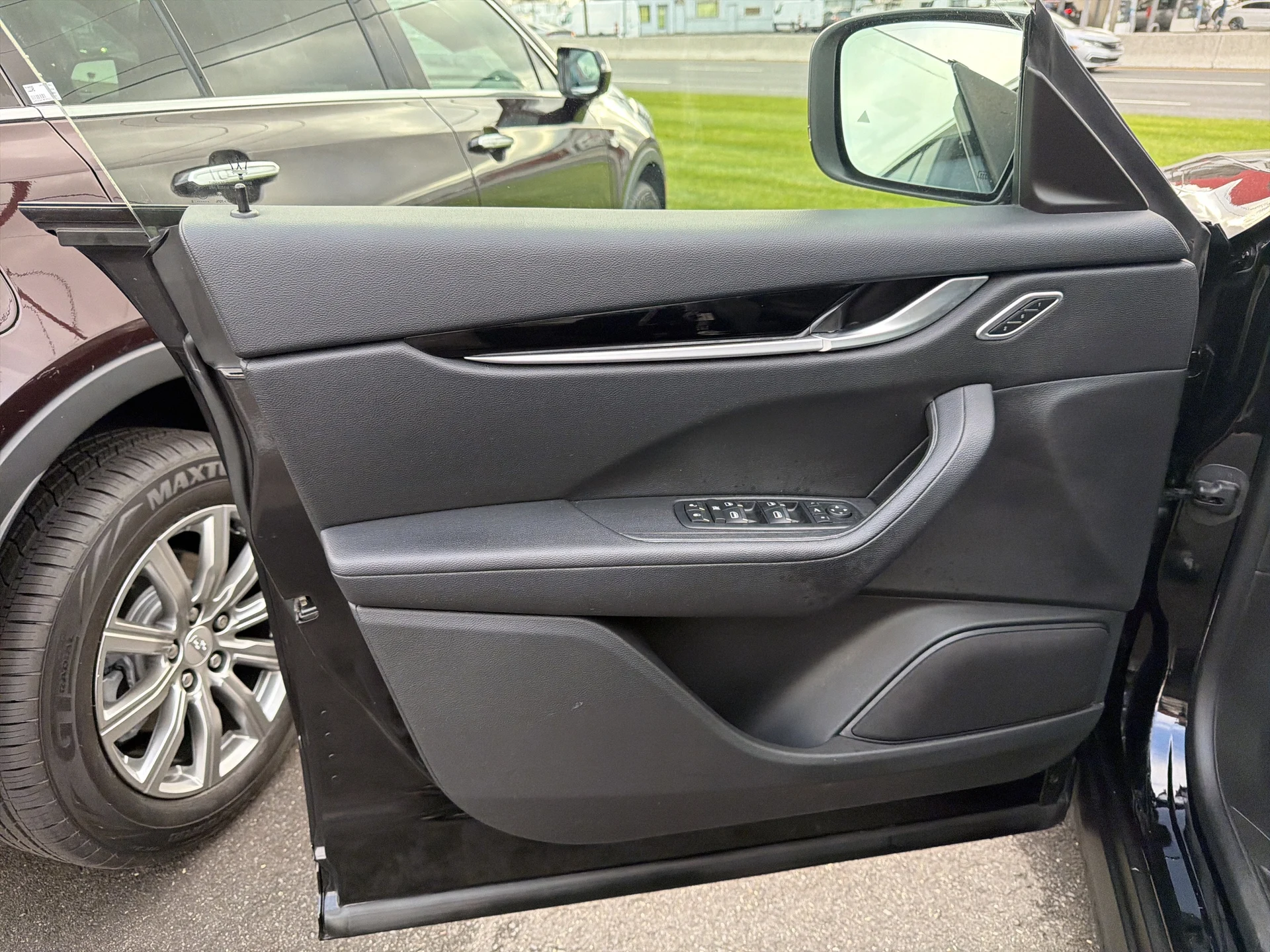 mph007_2125767745_8_72235cc73c