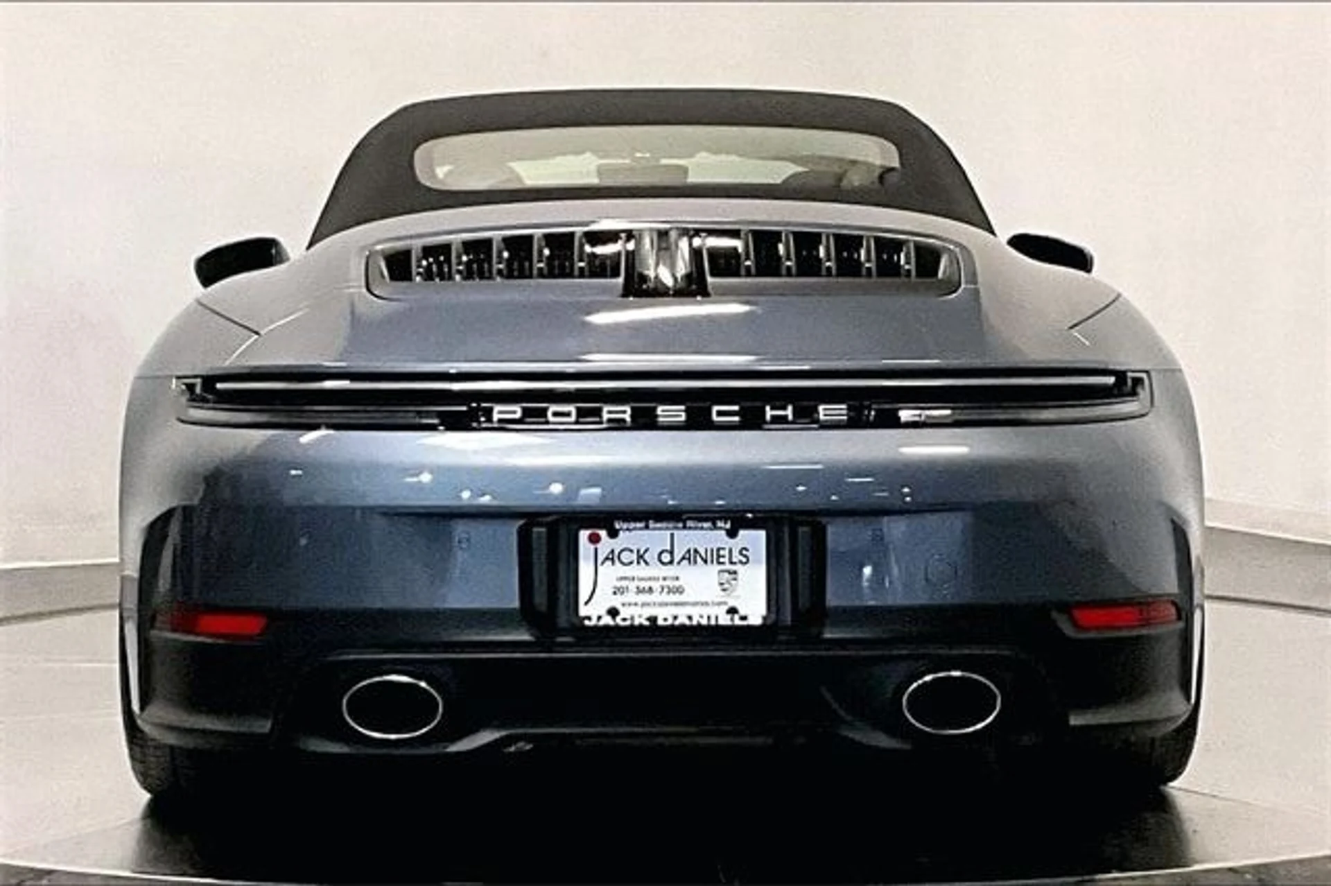 mph007_2129211068_f8b5383f7c4becf3ce41d954c49065fdx_01f4a356f1