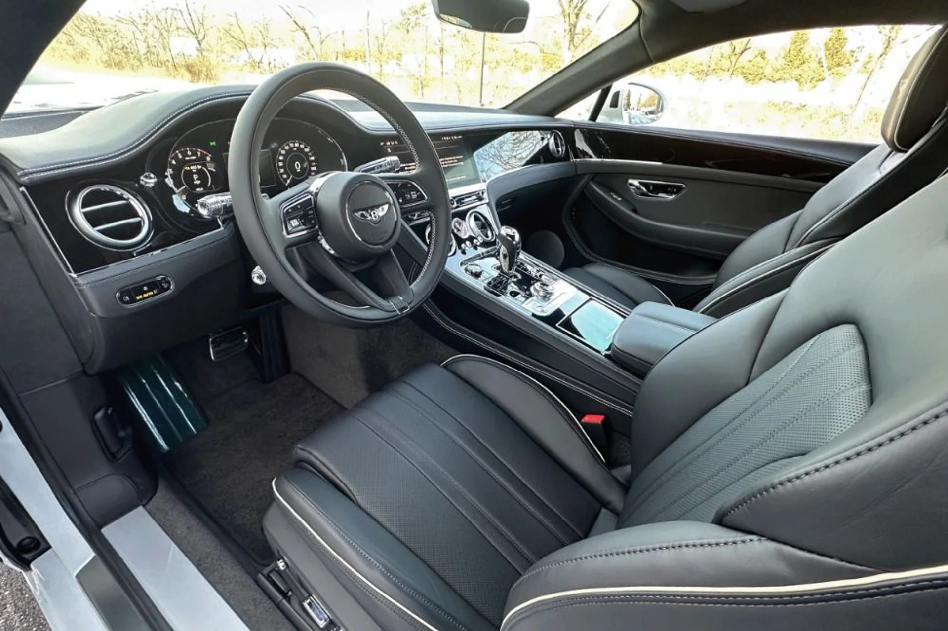 mph007_2132520828_New_2026_Bentley_Continental_GT_GT_1769077494_934a318da0