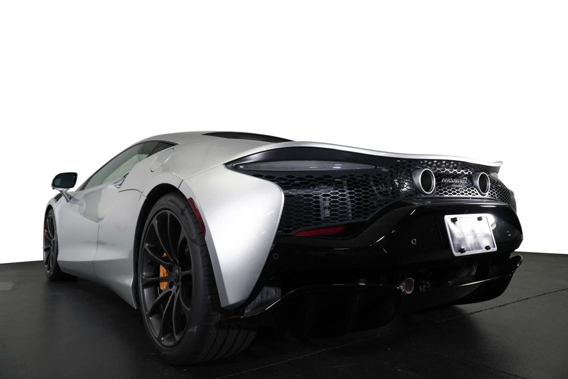 mph007_2133868165_New_2026_Mc_Laren_Artura_Vision_1776450229_8bb538ffef