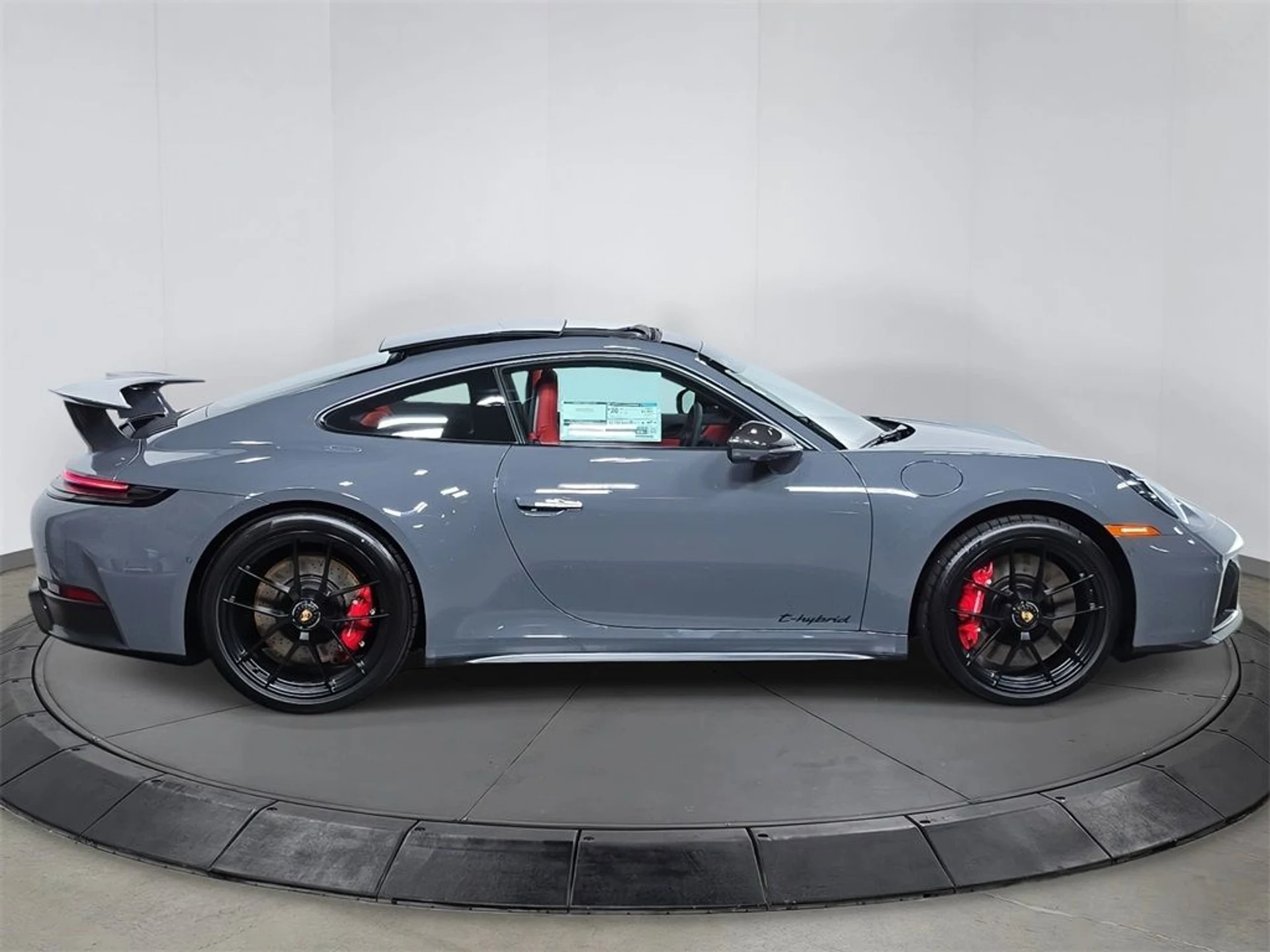 mph007_2136775177_103448f16296f5f60e25f4f3fa448fa9_f149348143