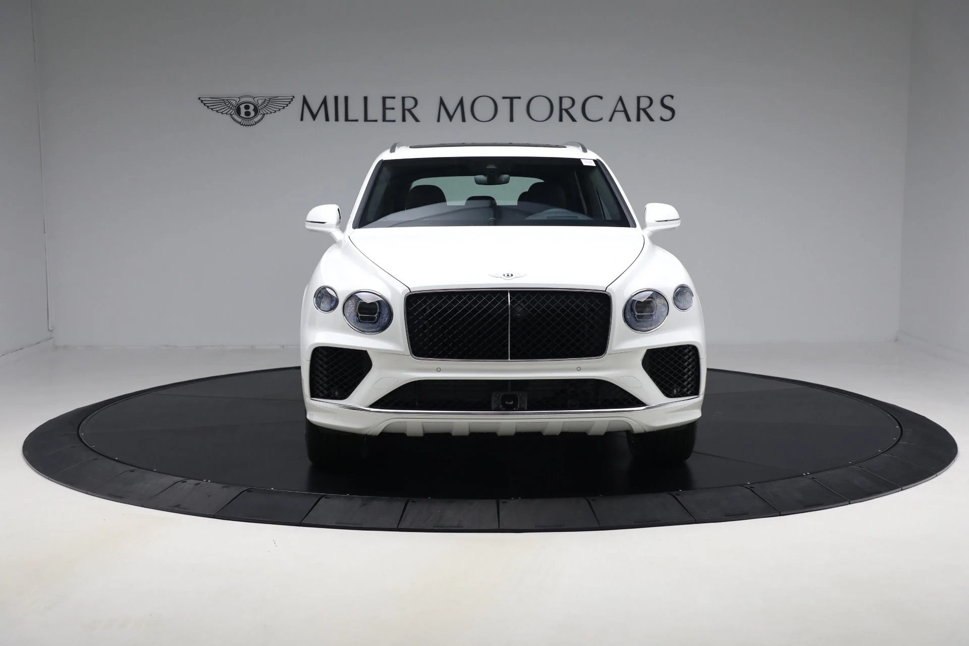 mph007_2141952938_New_2025_Bentley_Bentayga_V8_7668910571