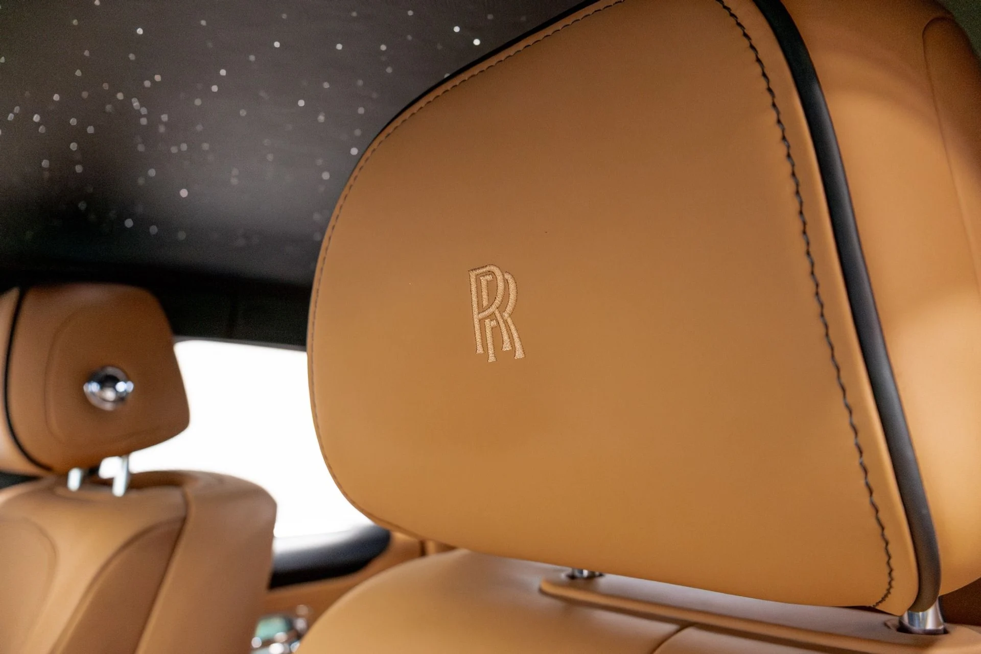 mph007_2146523905_Used_2022_Rolls_Royce_Ghost_1776784973_00e355f357