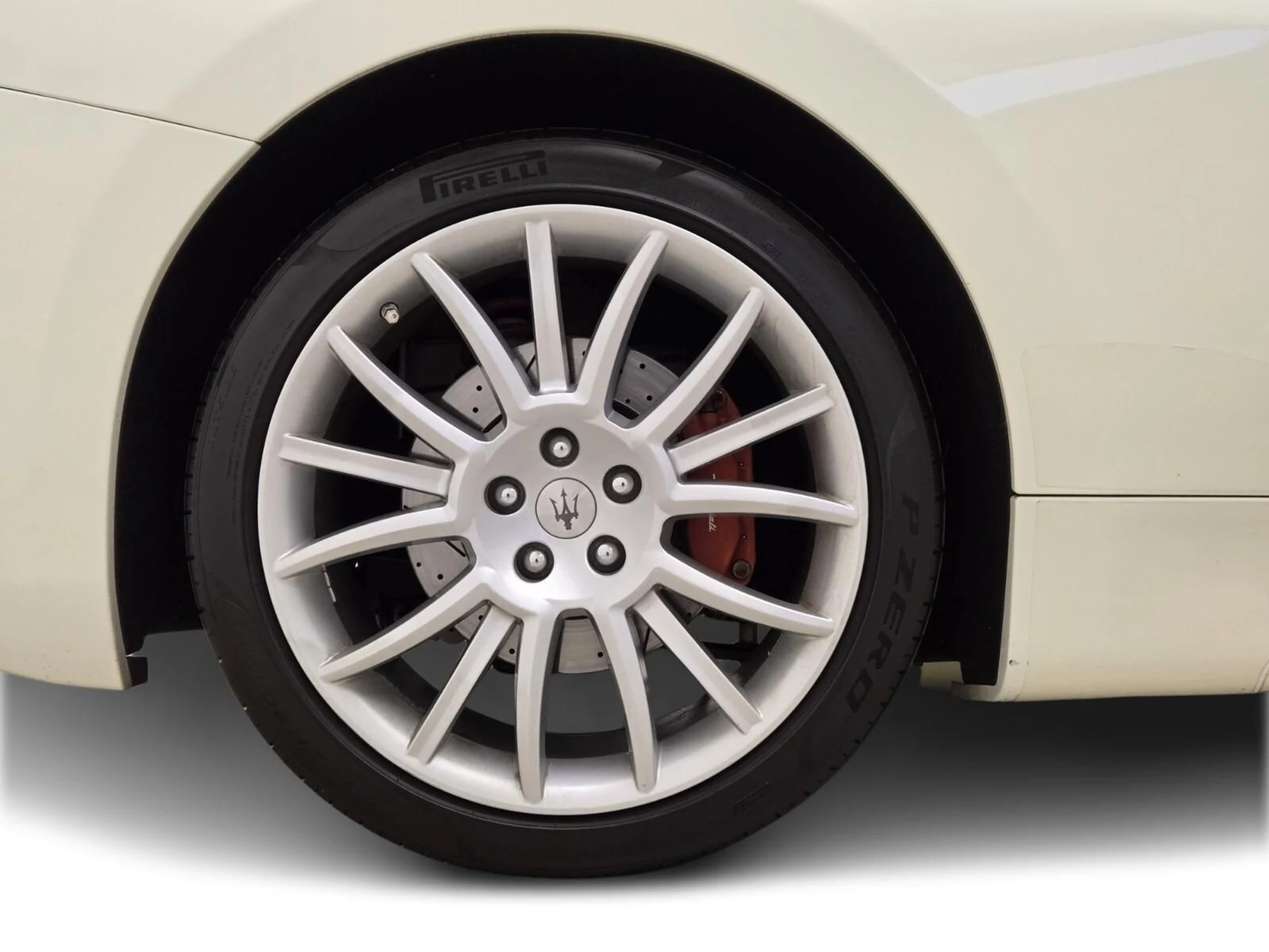 mph007_2149184545_Used_2018_Maserati_Gran_Turismo_Sport_1759820236_601ee03d0d