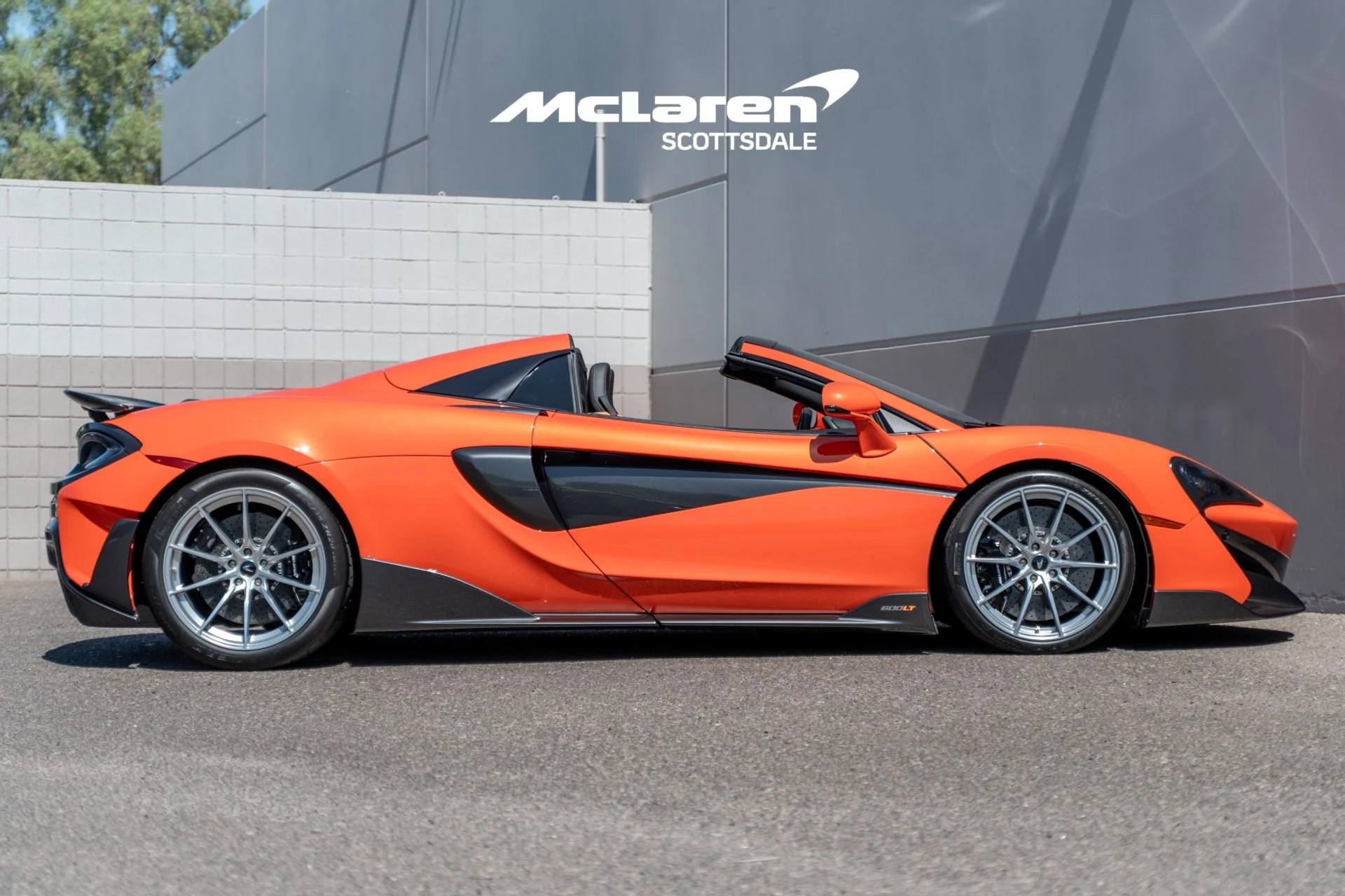 mph007_2155267756_Used_2020_MCLAREN_600_LT_1782157749_887feb434e