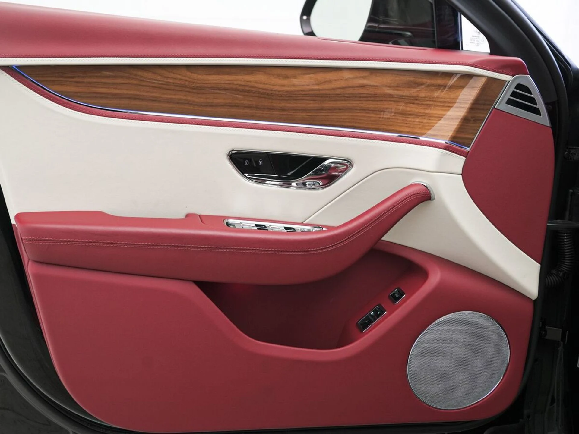 mph007_2156528400_c4vnn4rhk5l9wbonxxp9ibeymaep_05714e0ccf