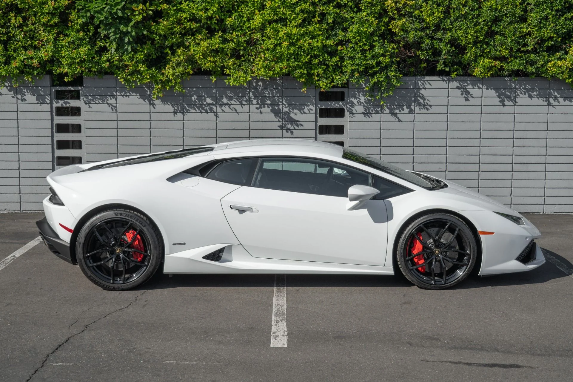 mph007_2163412178_Used_2015_Lamborghini_Huracan_LP_610_4_1761343879_38a2afdcd1