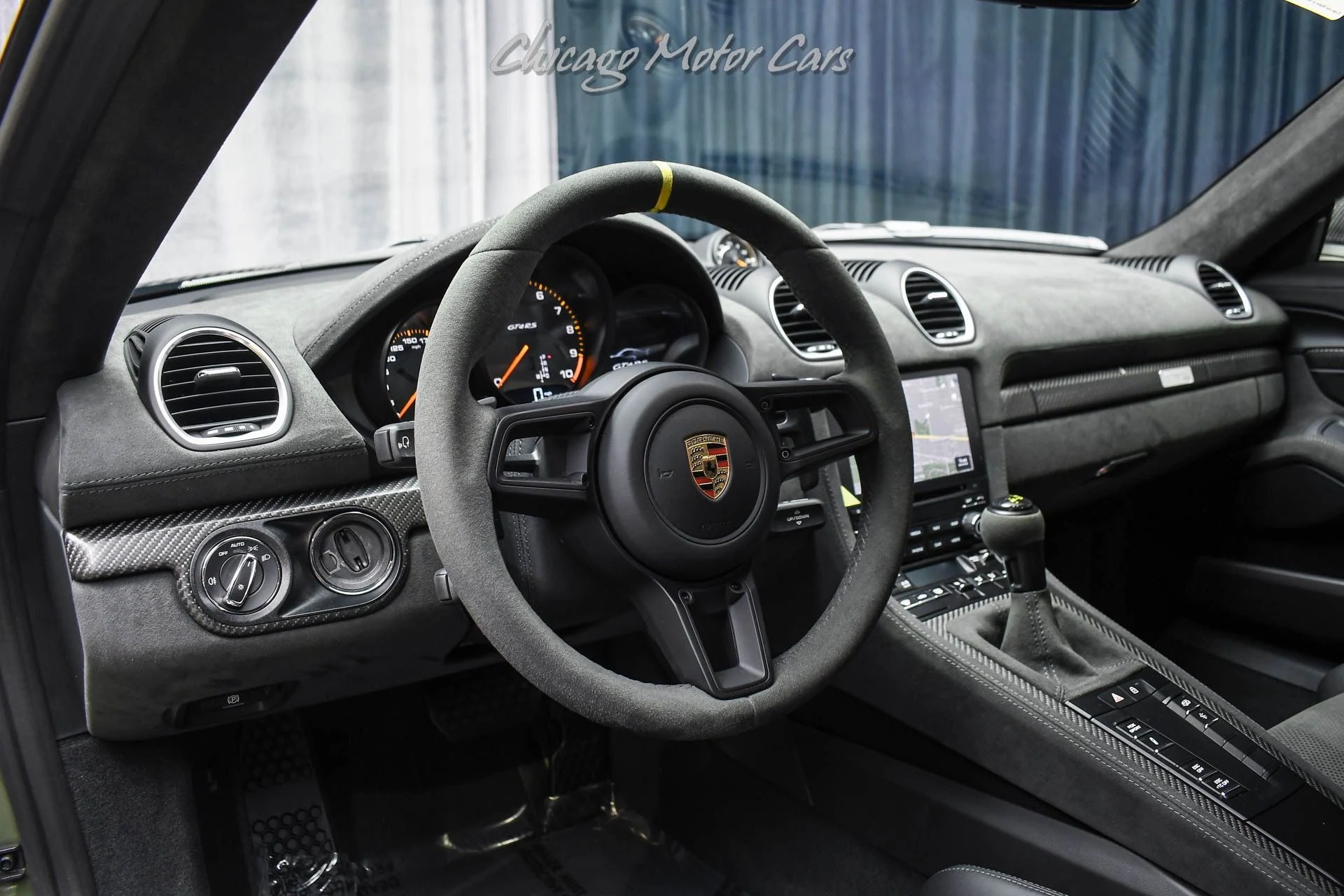 mph007_2164688723_13028_p8_l_6d67638fba