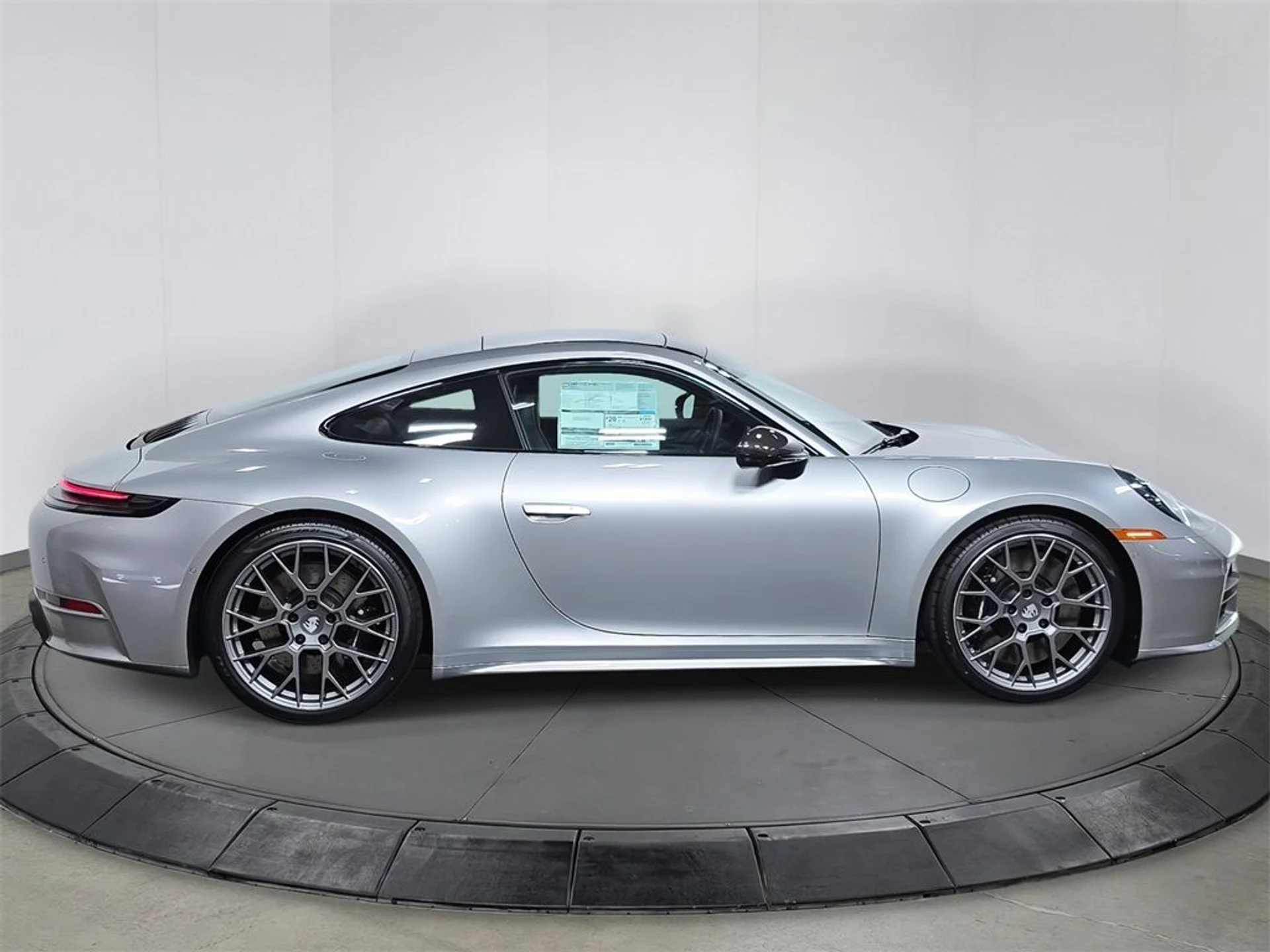 mph007_2176681273_1a48c9702236097bd8301de4c839414c_71243237fb