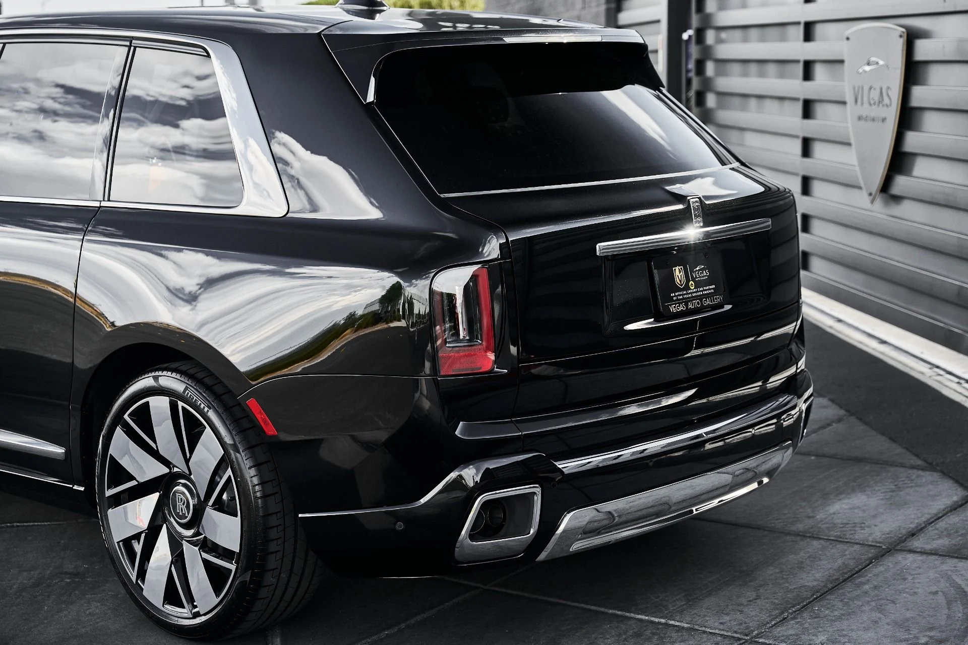 mph007_218623897_Used_2026_Rolls_Royce_Cullinan_Base_1788023378_174bbd3711
