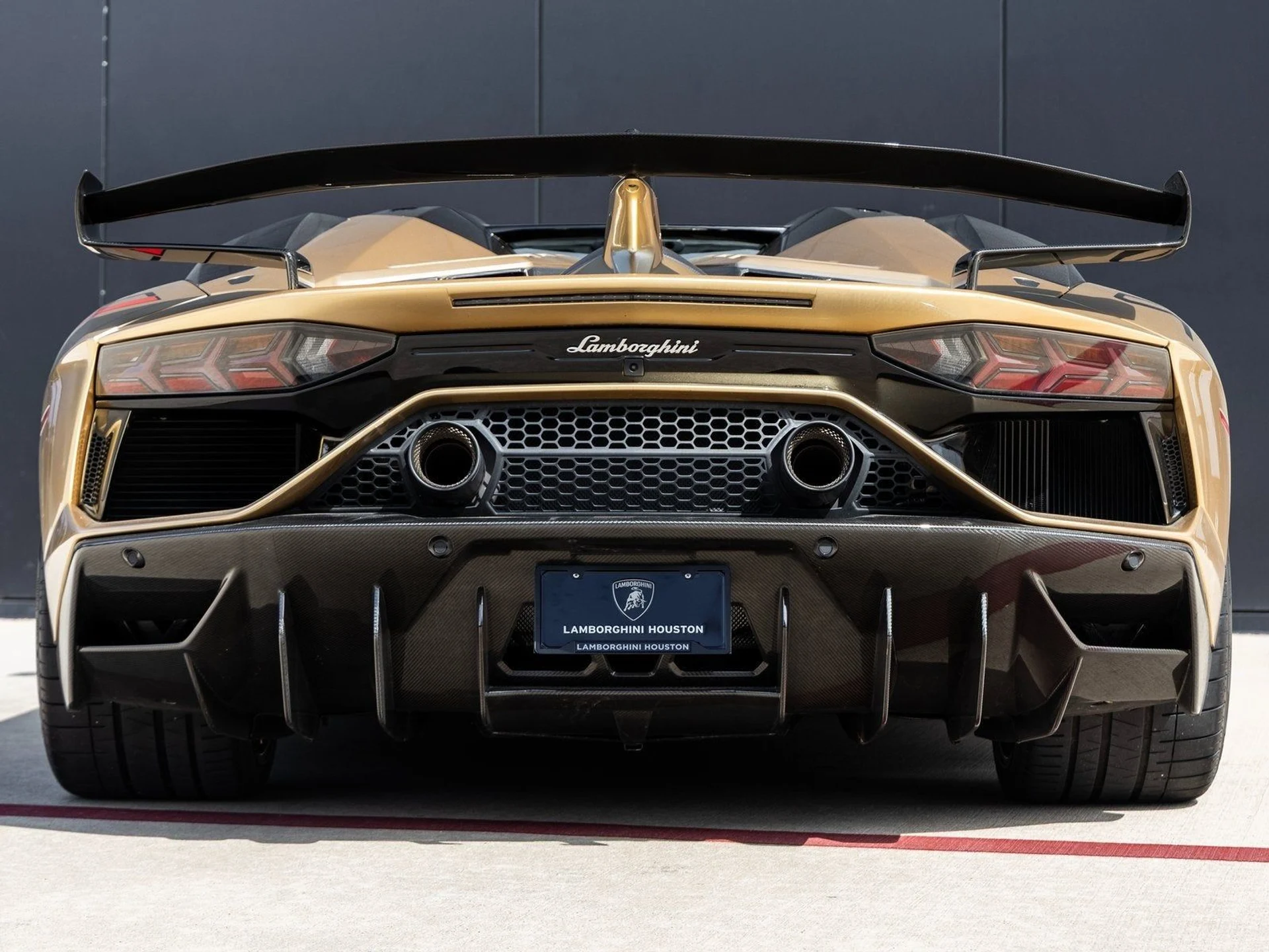 mph007_2194104310_8_c4e42b9cb5