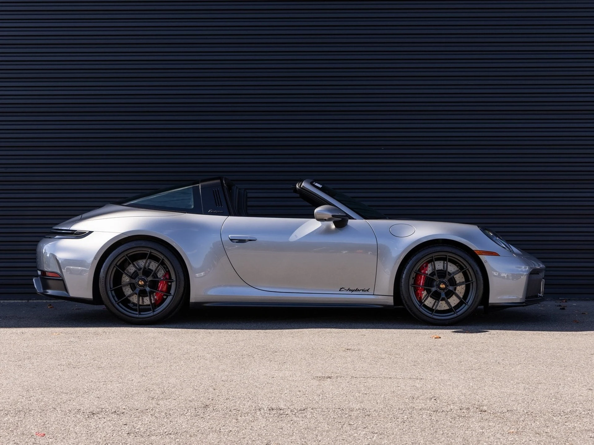 mph007_219646891_8_01e62674fb