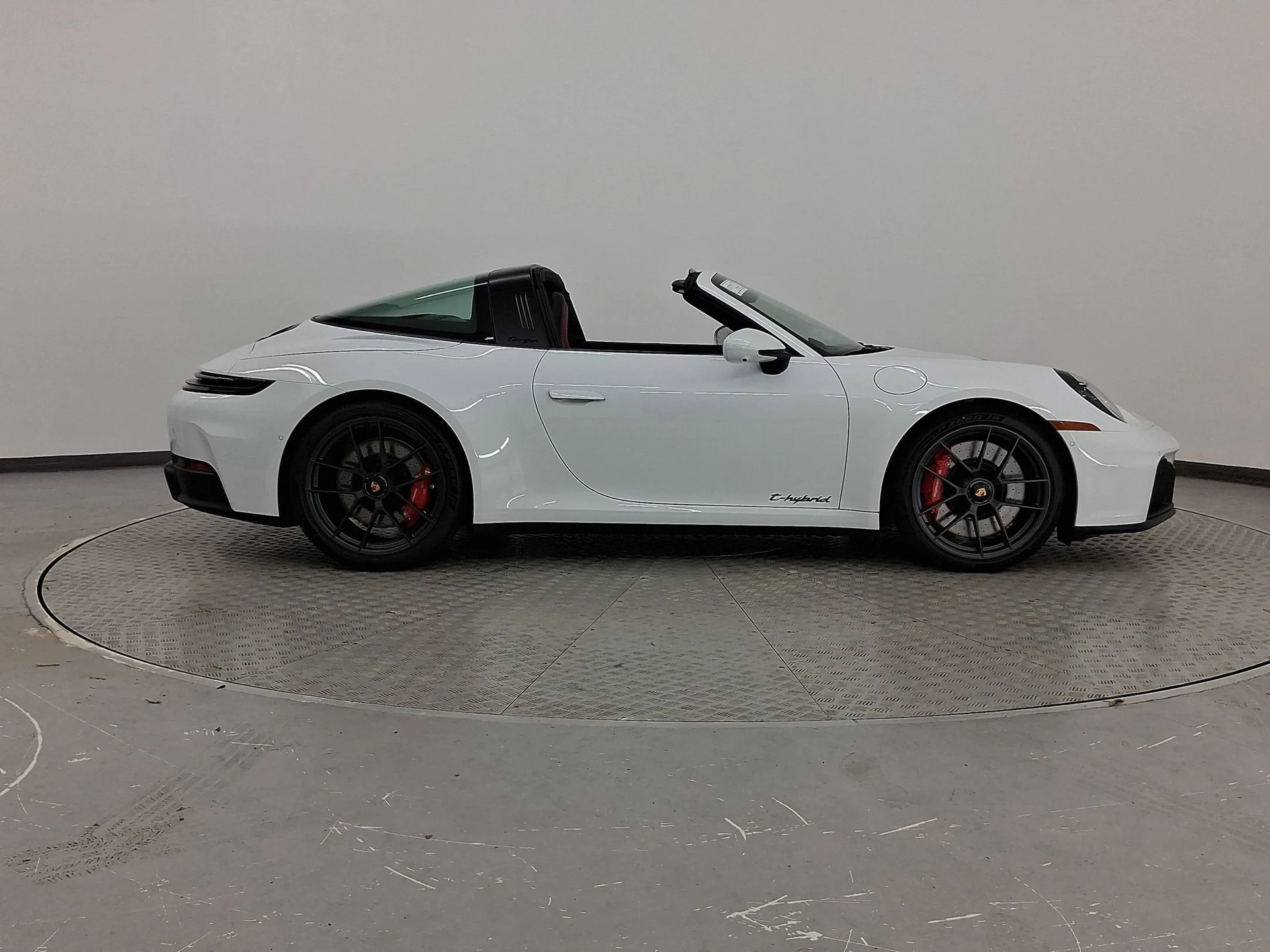 mph007_21981524_1992265bf357524a48d40bc5a42b6698x_8223f02af6