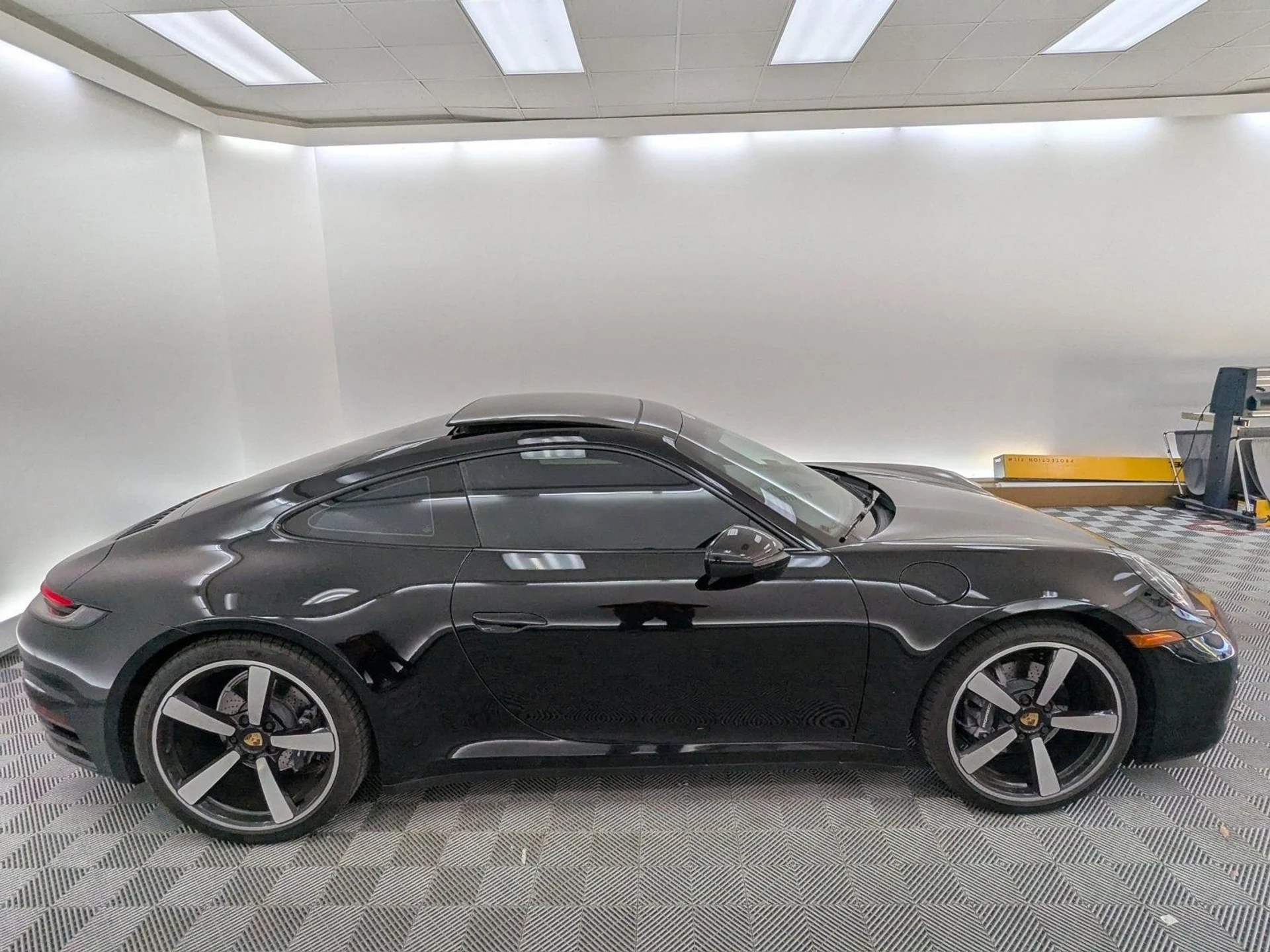 mph007_2207544637_1145f9bc560322b8a28845074229717fx_b8f6f7b76a