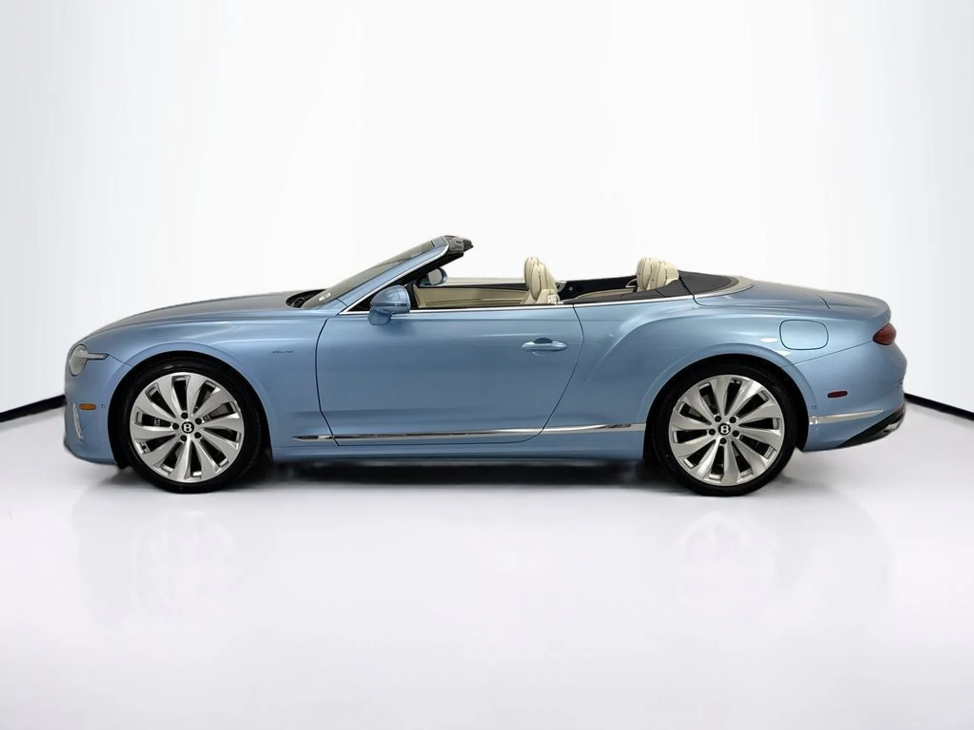 mph007_2209424146_new_2026_bentley_continental_gtc_8119_22995387_8_1024_6efc3b5d02