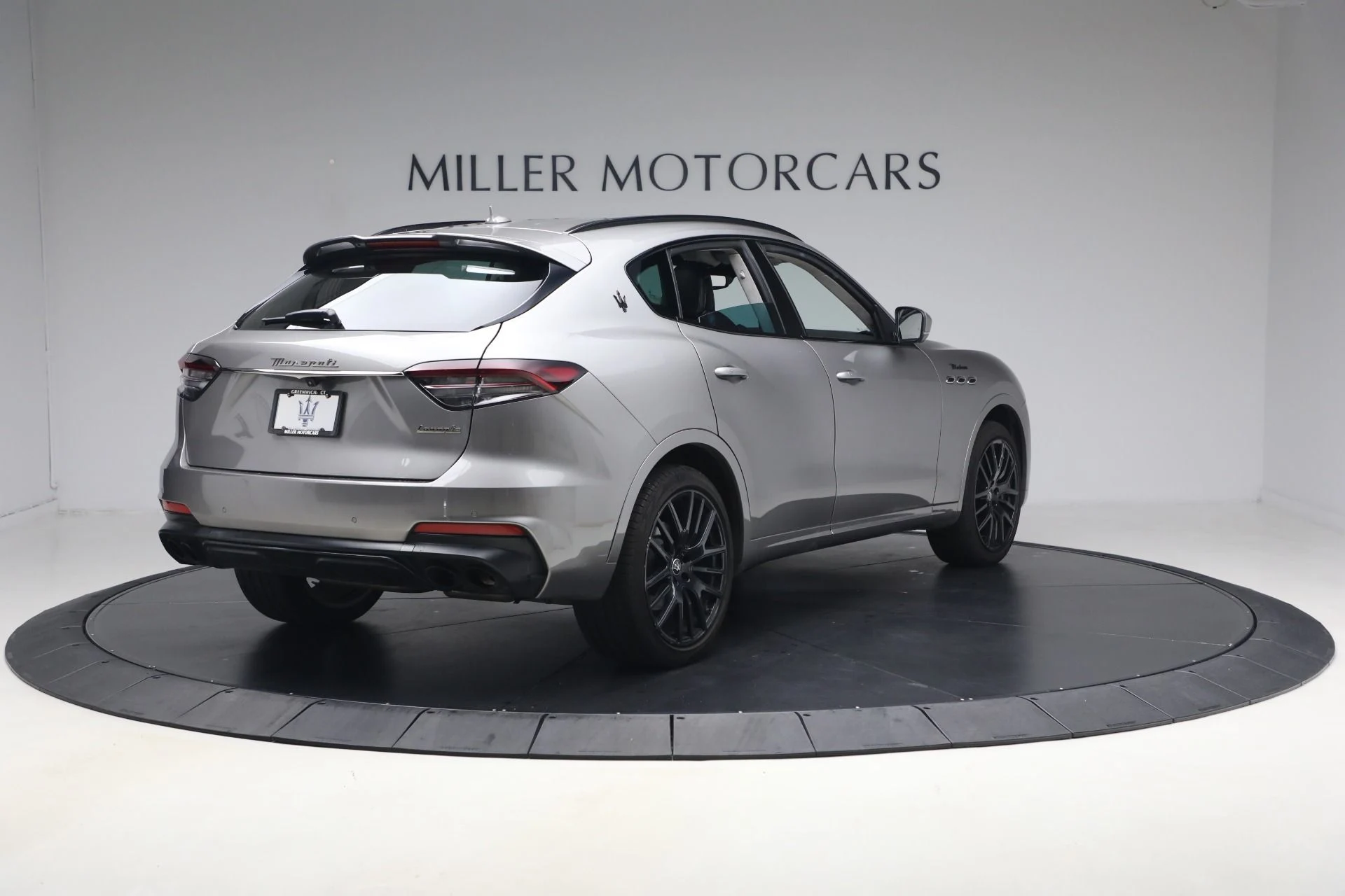 mph007_2219106797_Used_2022_Maserati_Levante_Modena_1777580315_3dd6083ed1