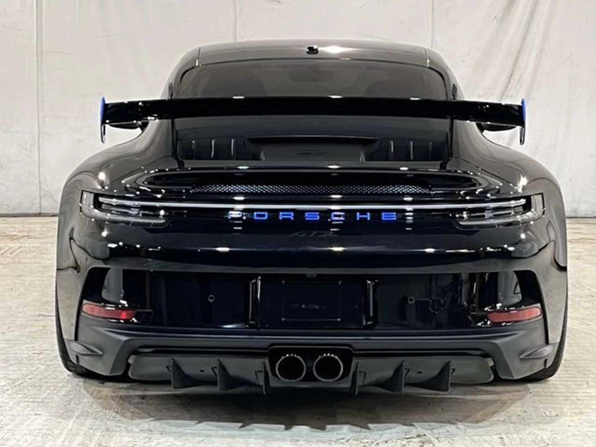 mph007_222856497_12113a37745ee27fd0d5b7efc6801815x_ec5a79cb24