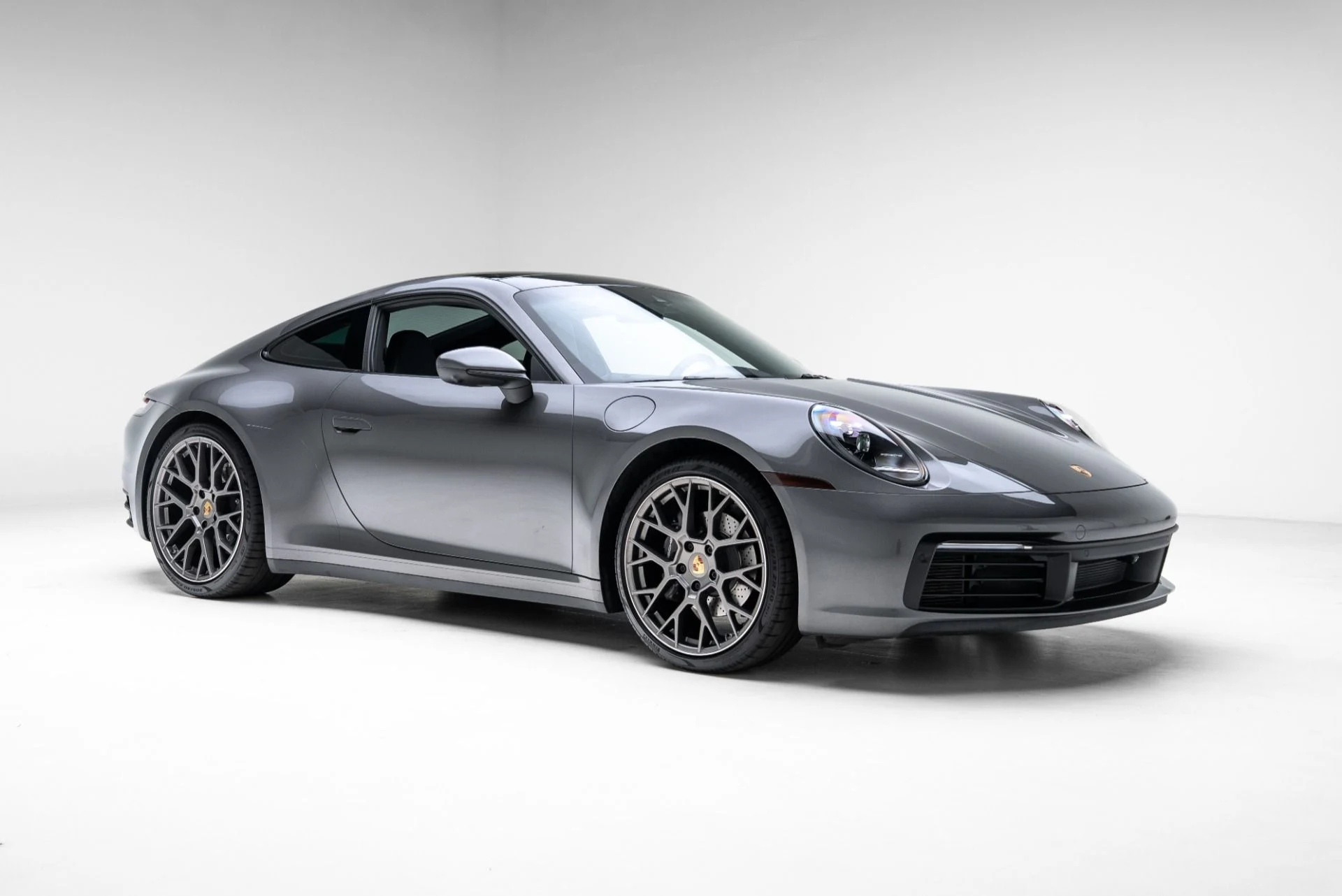 mph007_2234583776_Used_2020_Porsche_911_Carrera_1775067552_af8f1a7d08