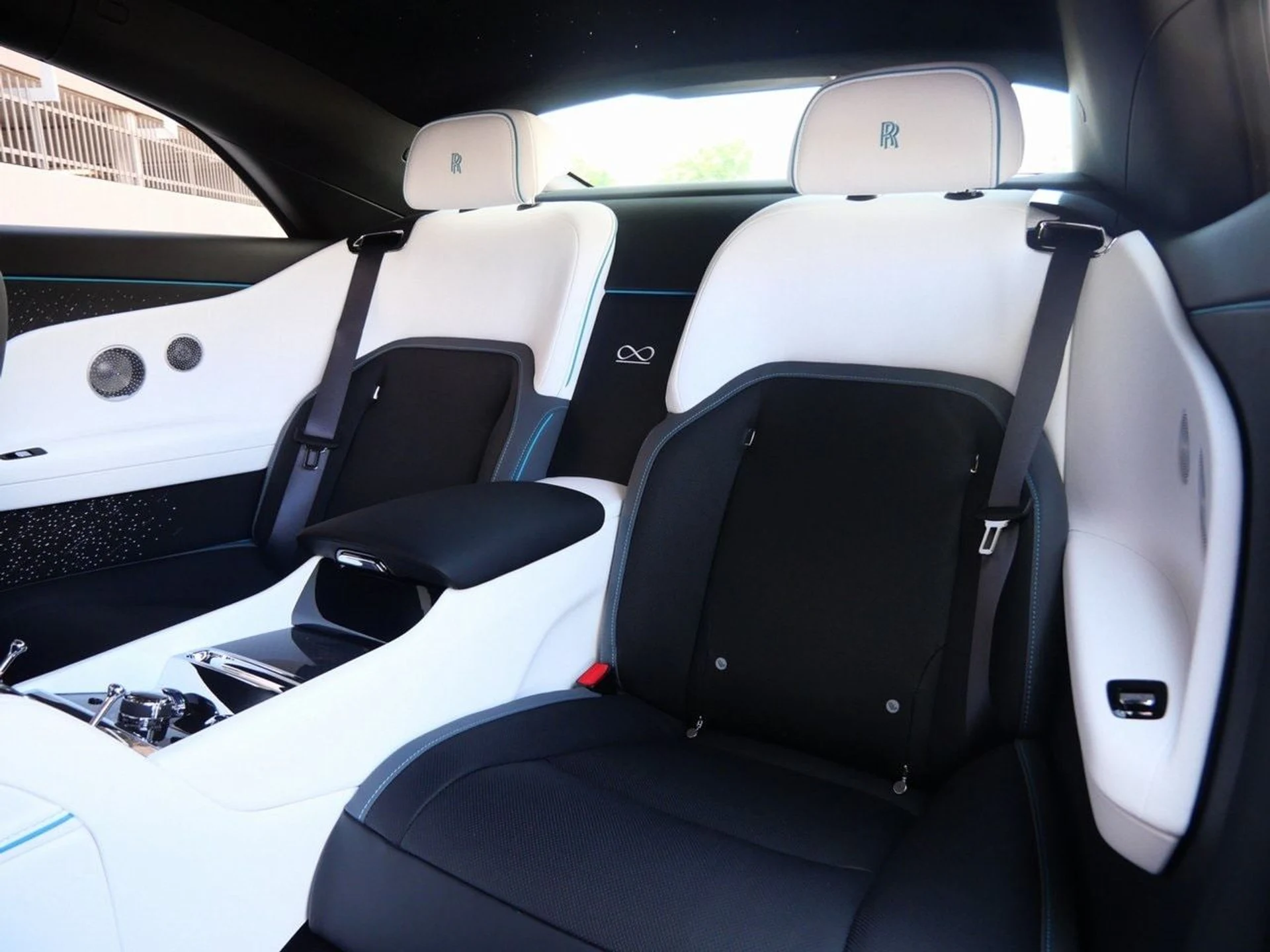 mph007_2240873194_ef76bc9ca8a272ff5f22faa7b9a4c787x_ab2c9e579e