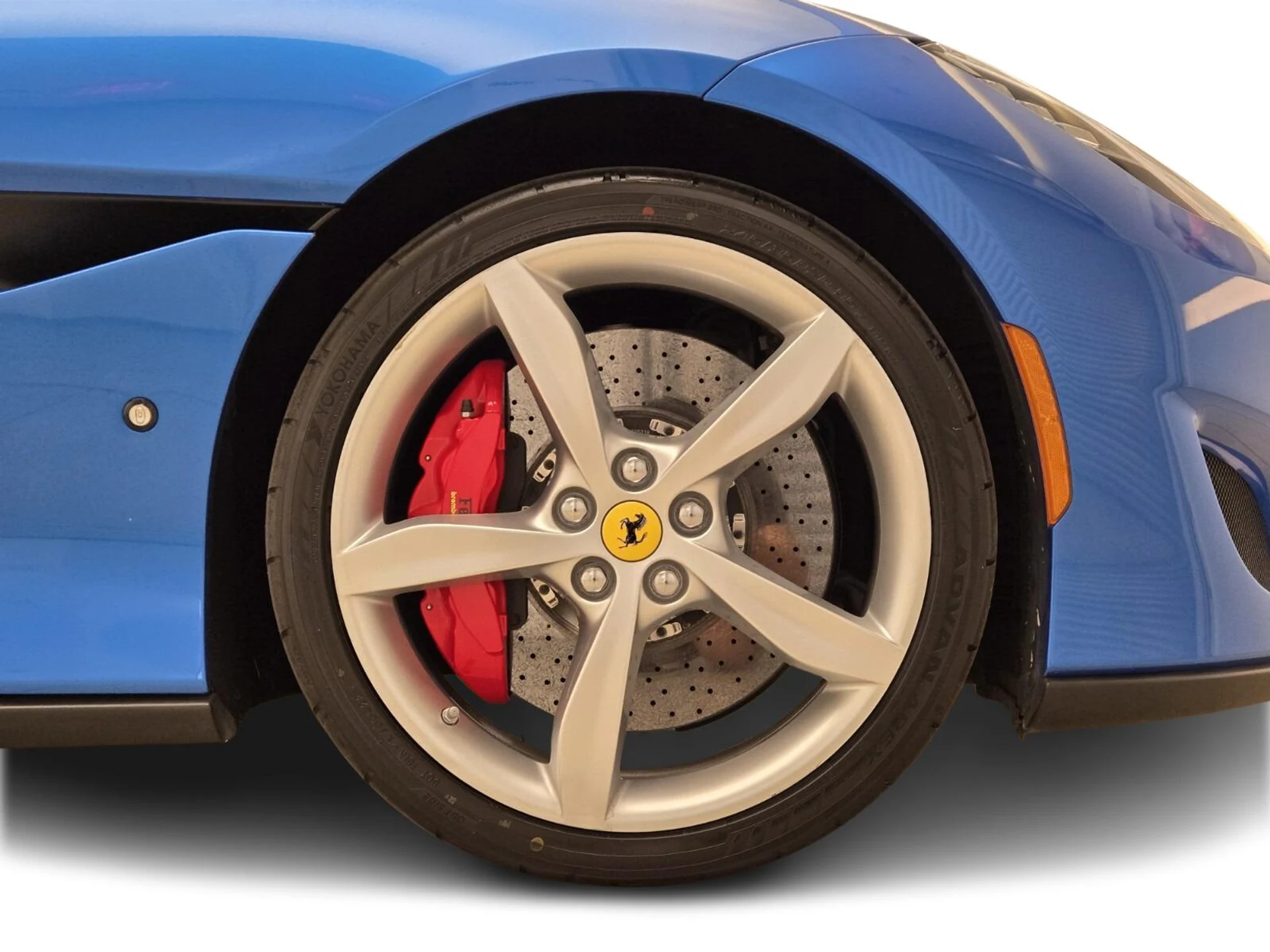 mph007_2260991518_Used_2019_Ferrari_Portofino_1754634631_c0e84c6032