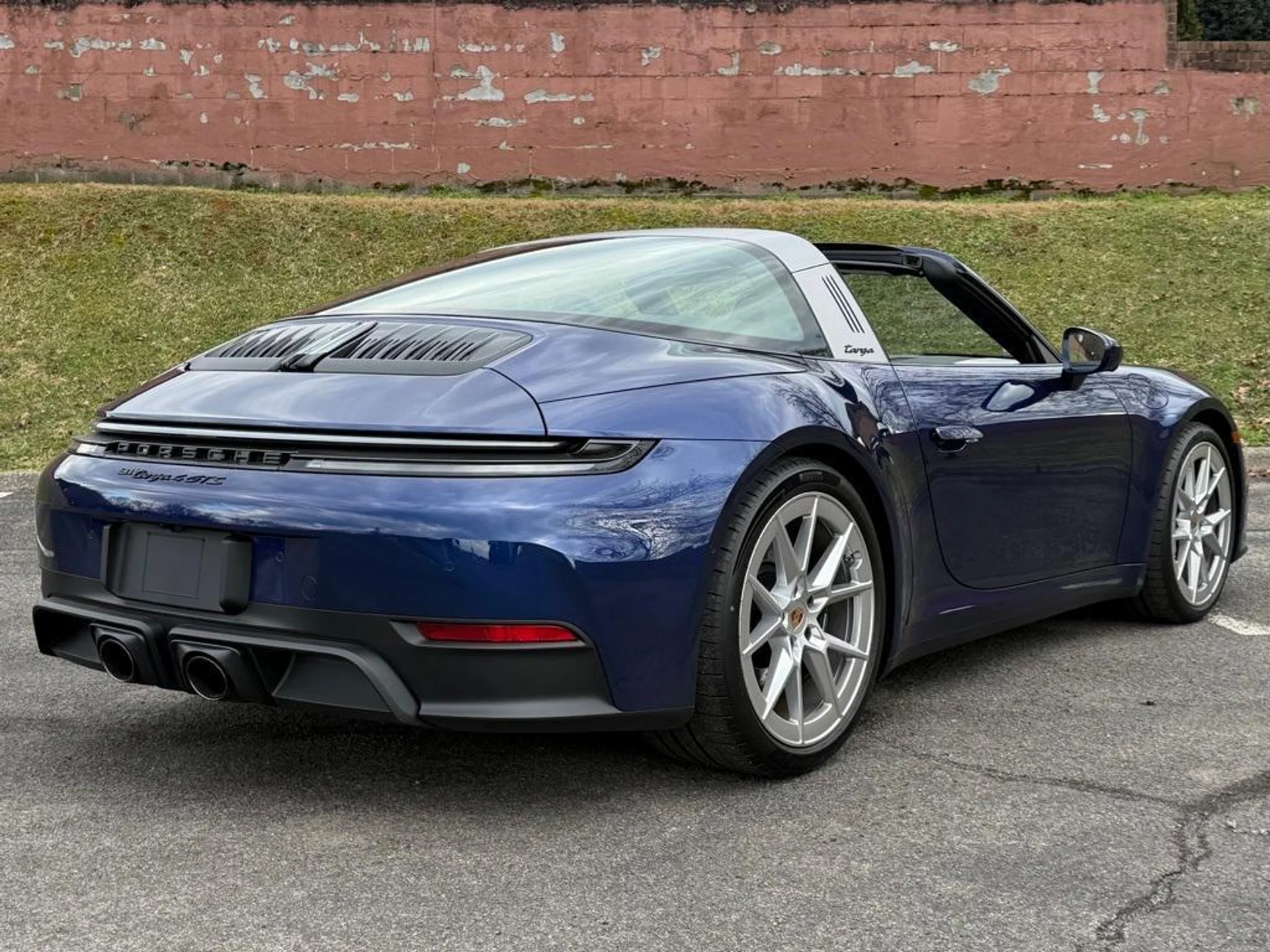 mph007_2262871154_Gg_SV_Rap_HWT_Bcr_KH_4_V_Op_Tv8_XV_7_UI_7f28eece50