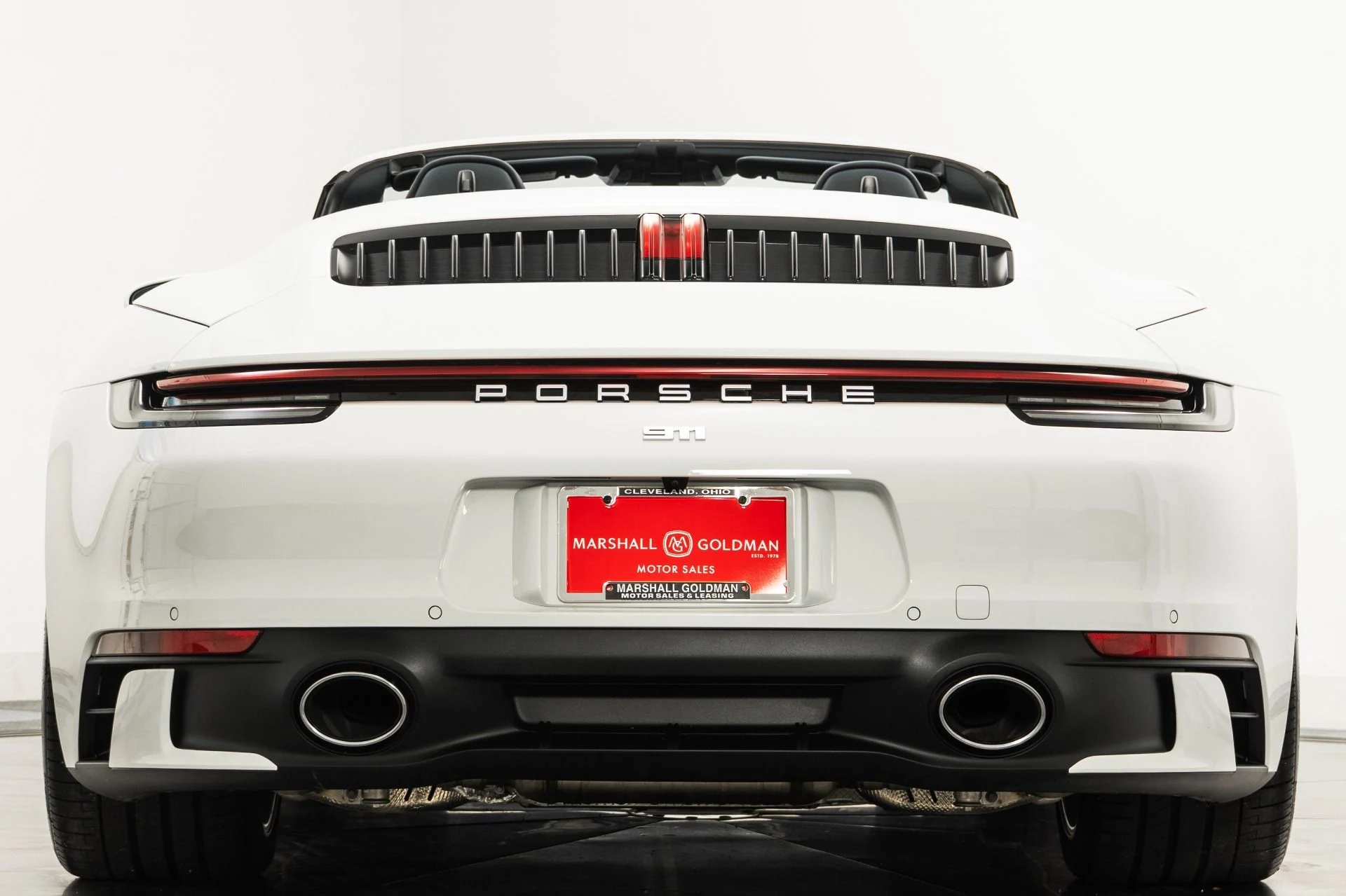 mph007_2264131827_Used_2023_Porsche_911_Carrera_Cabriolet_1756923318_e6bb35f6e8