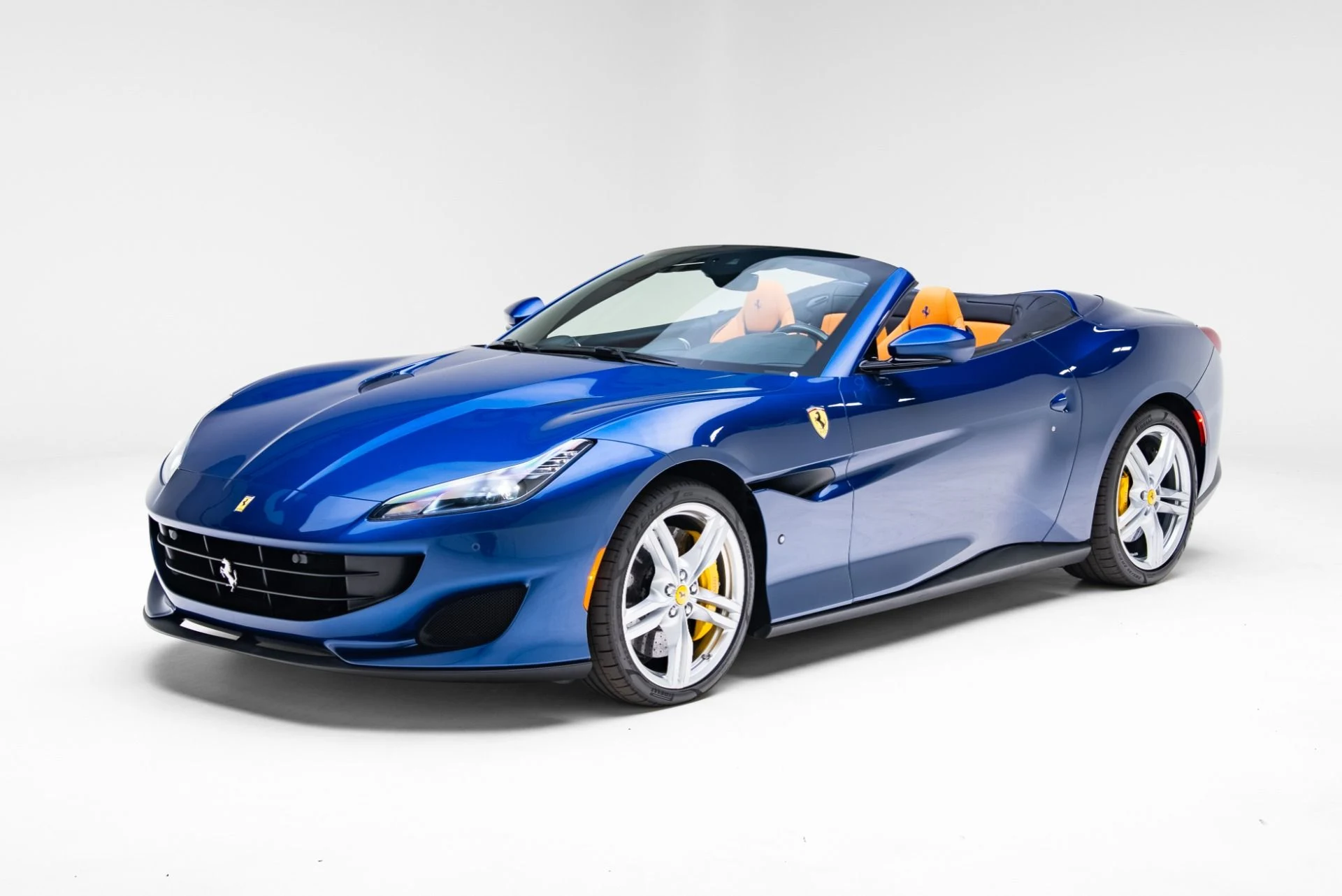 mph007_2267368889_Used_2020_Ferrari_Portofino_1771522372_fe87face44