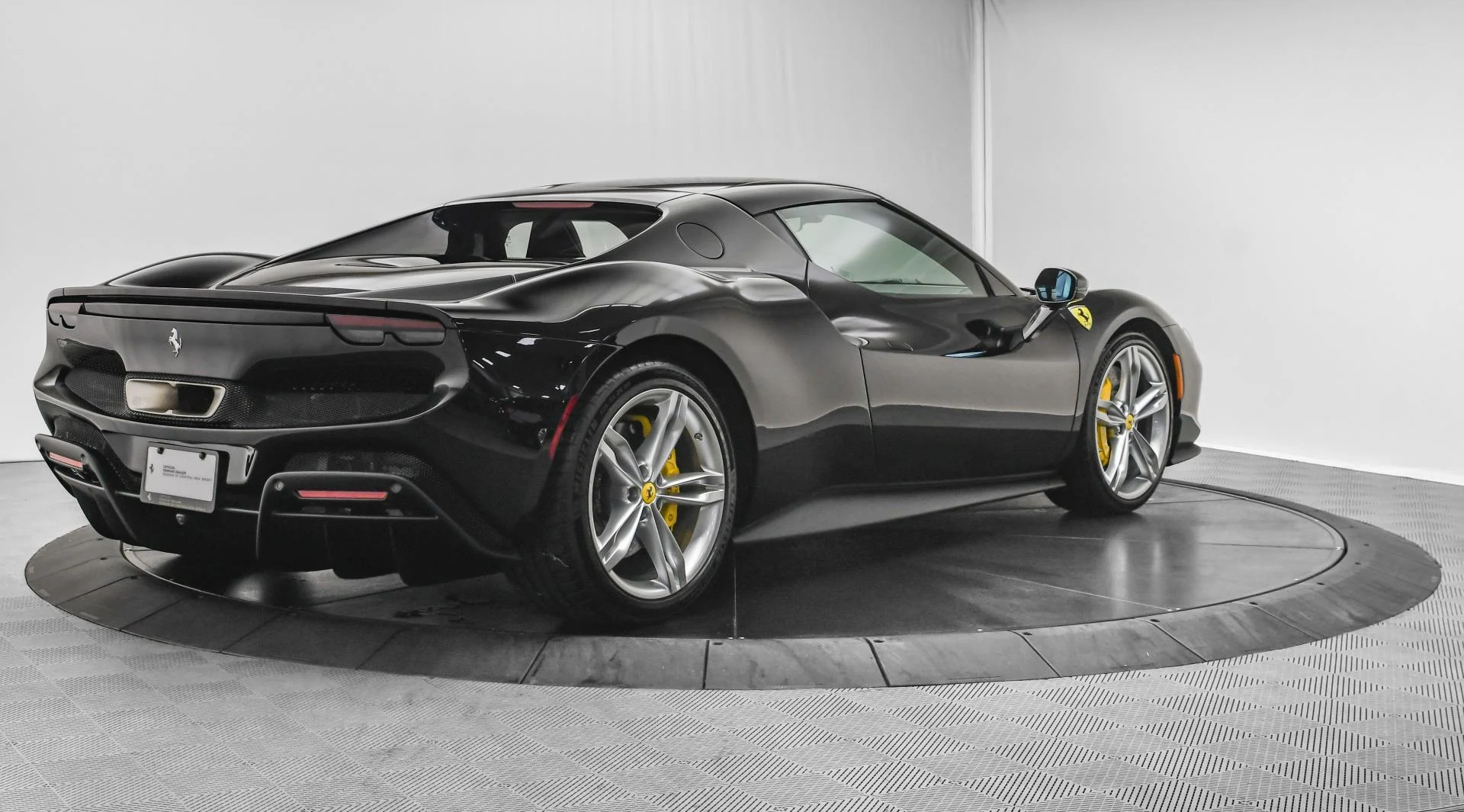 mph007_2269490113_Used_2024_Ferrari_296_GTB_Coupe_1754726537_296bea5124