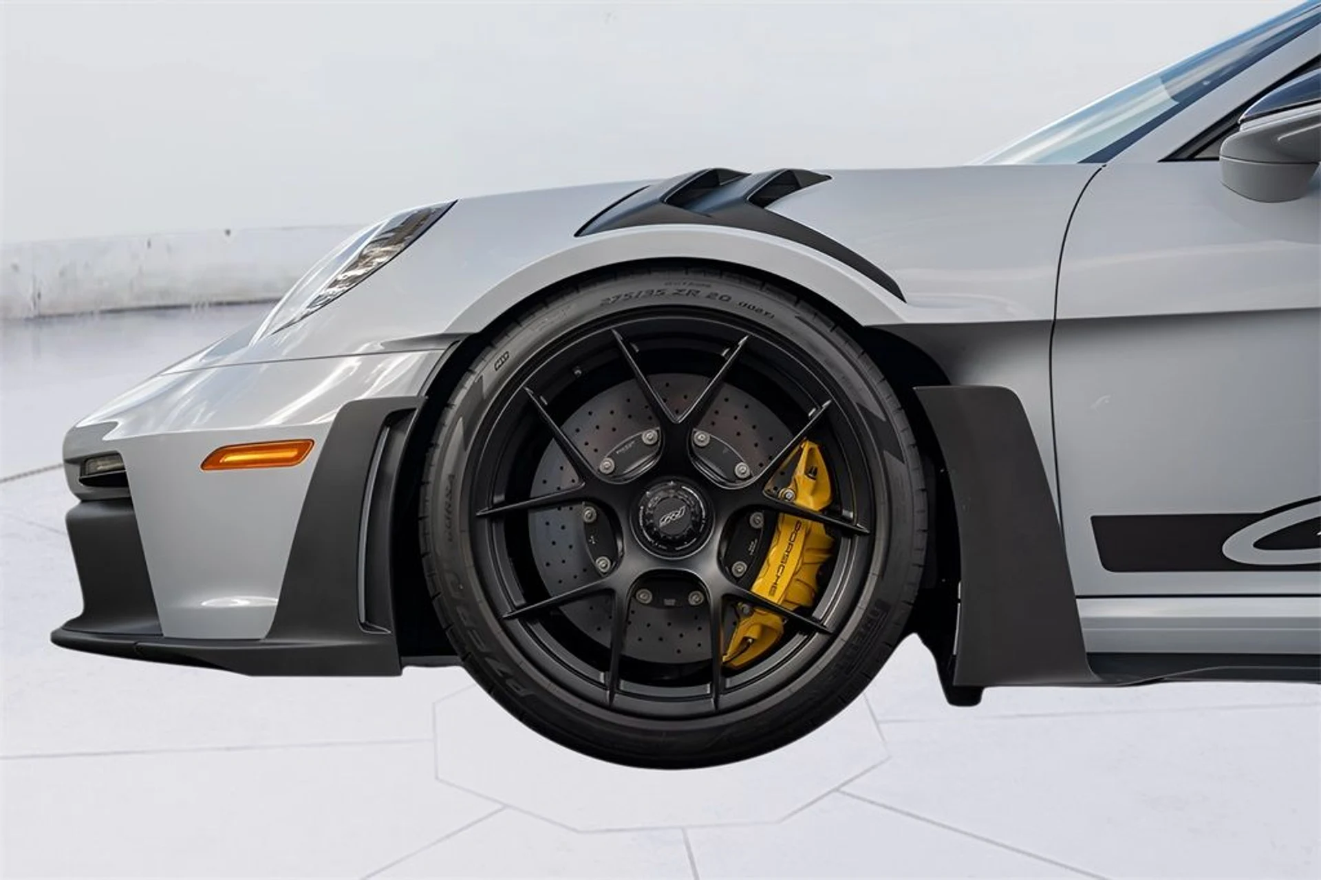 mph007_2271131984_image_9_8c6dd13acb