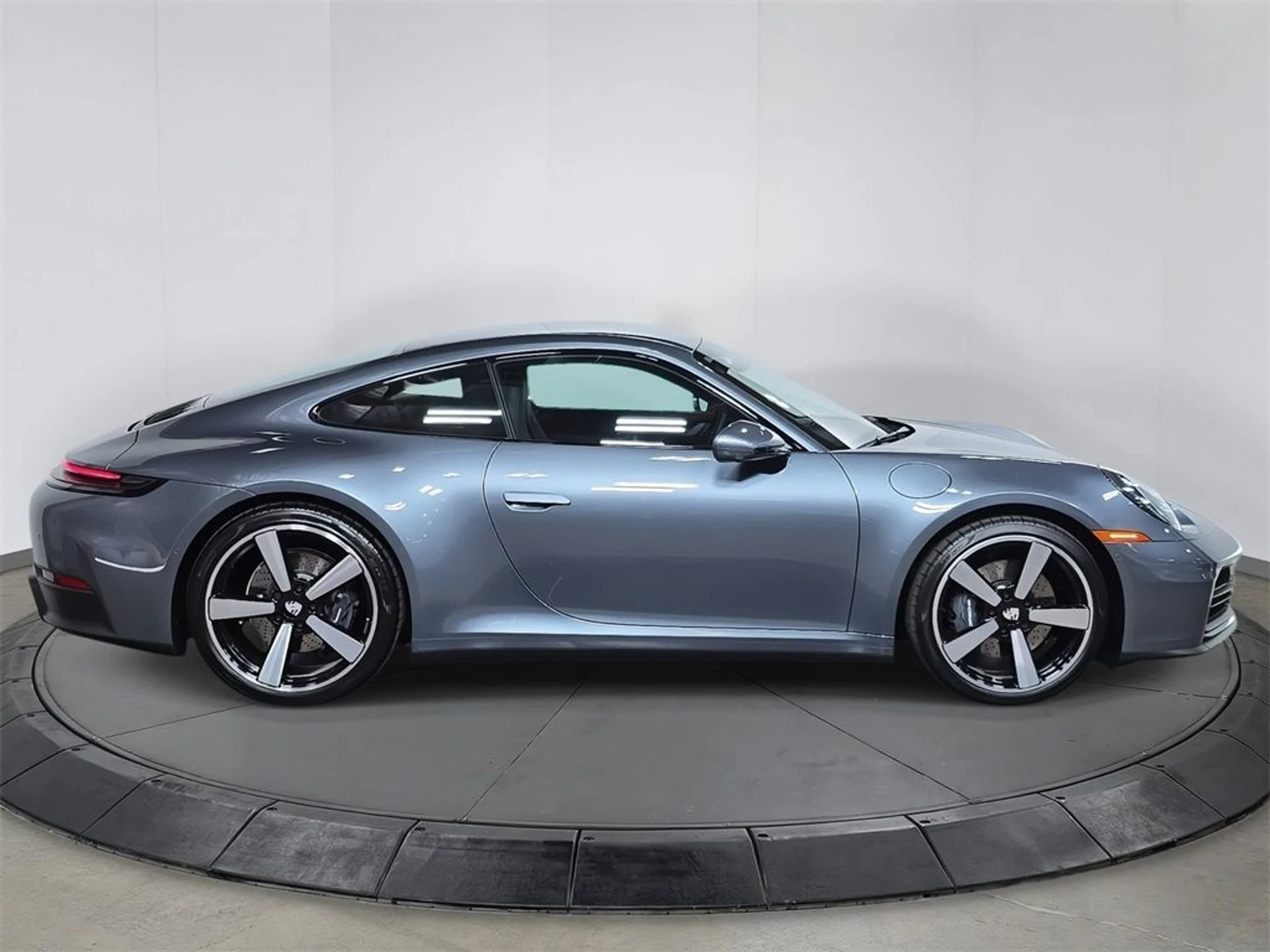 mph007_227554408_c4ff2ed3d37ae9370840f407cceeb766_80e6ae240b