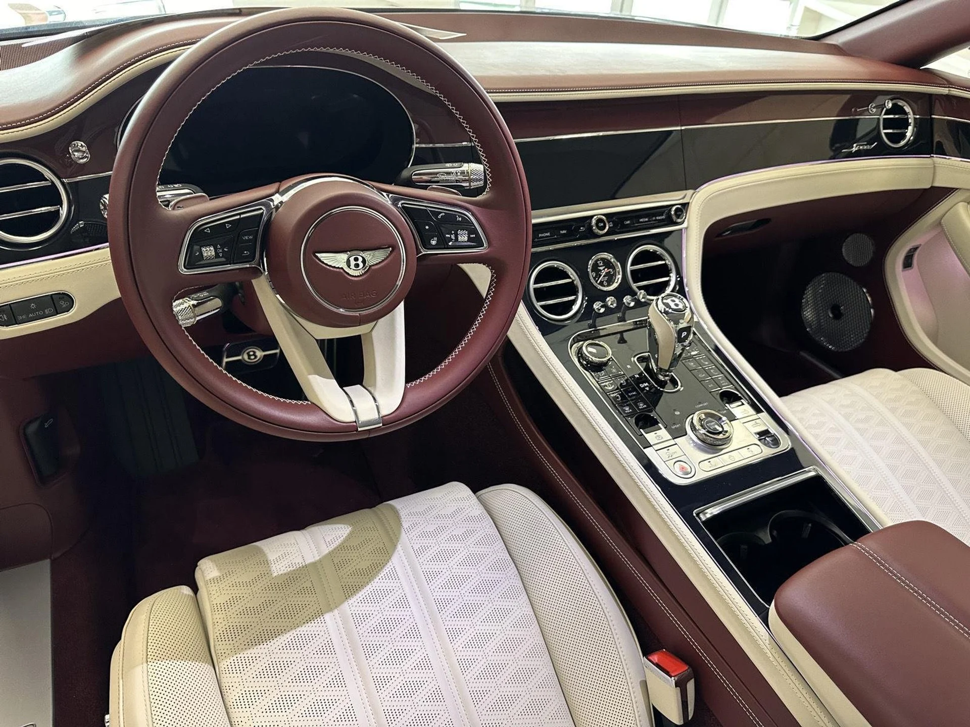 mph007_2276962350_c9ee58f3dee2bb995b0b823fb2a23aeb_5a605663a1