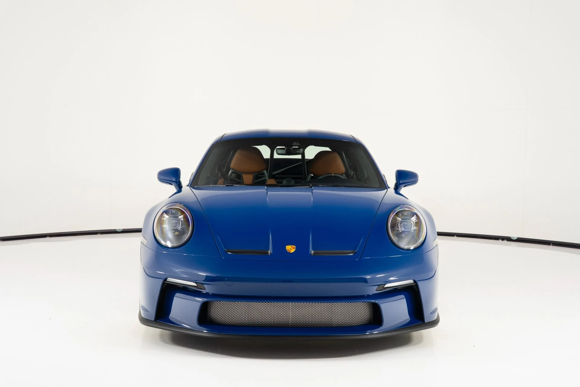 mph007_227865362_Used_2024_Porsche_911_ST_1758136879_82533cf200