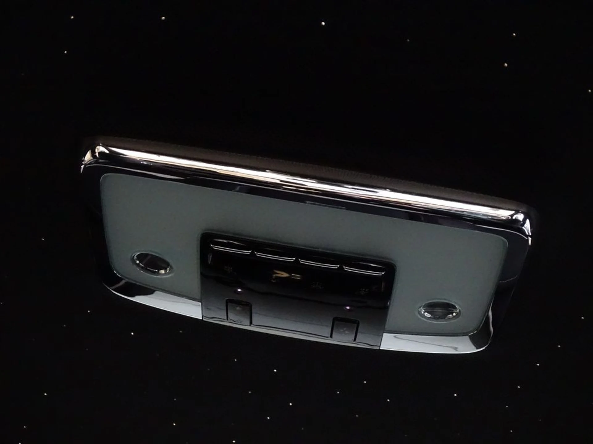 mph007_2291669716_8906688056a5feaa818f7c6f56eb3563x_2030f107ea