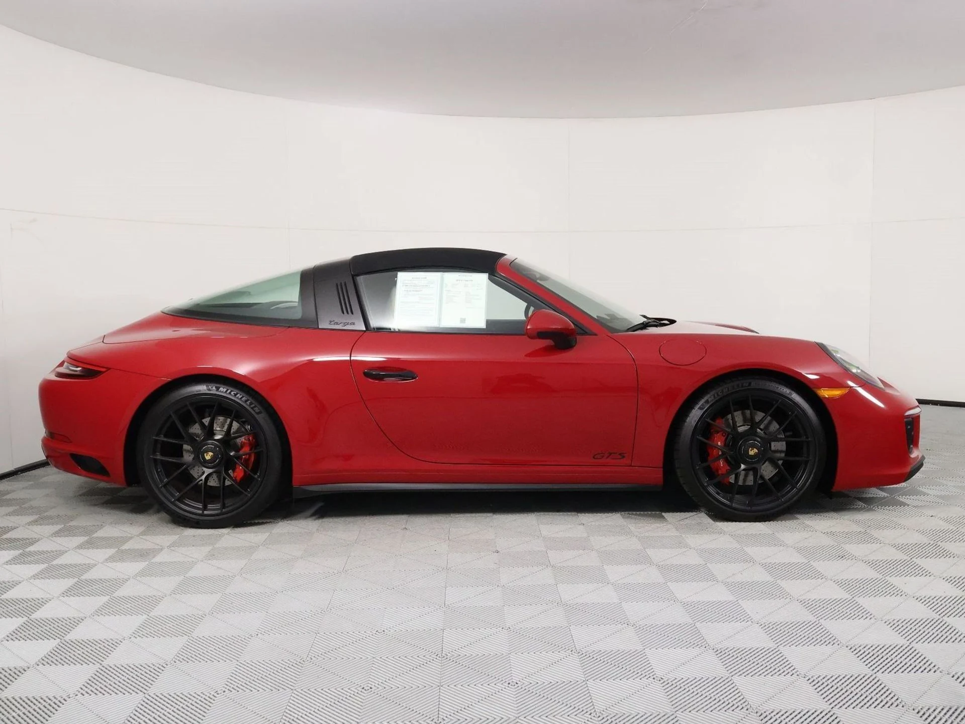 mph007_2293714136_ec425e2193b048d38e2e1baa384e826b_8f3afa3356