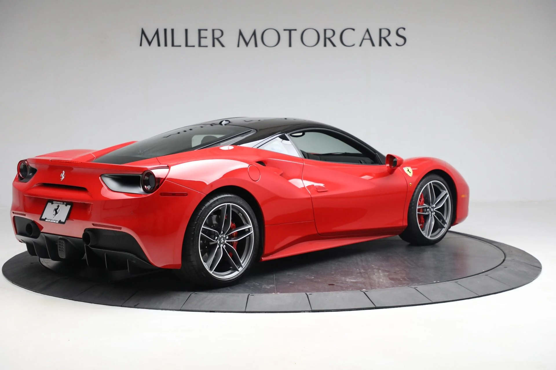 mph007_2300725178_Used_2018_Ferrari_488_GTB_1784751136_265f9b44cf