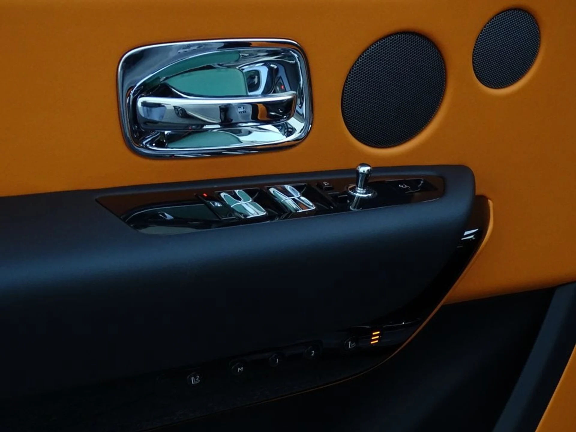 mph007_2301009680_14dd30602fa72d21022c38a63c1541d5x_78ea74dd47