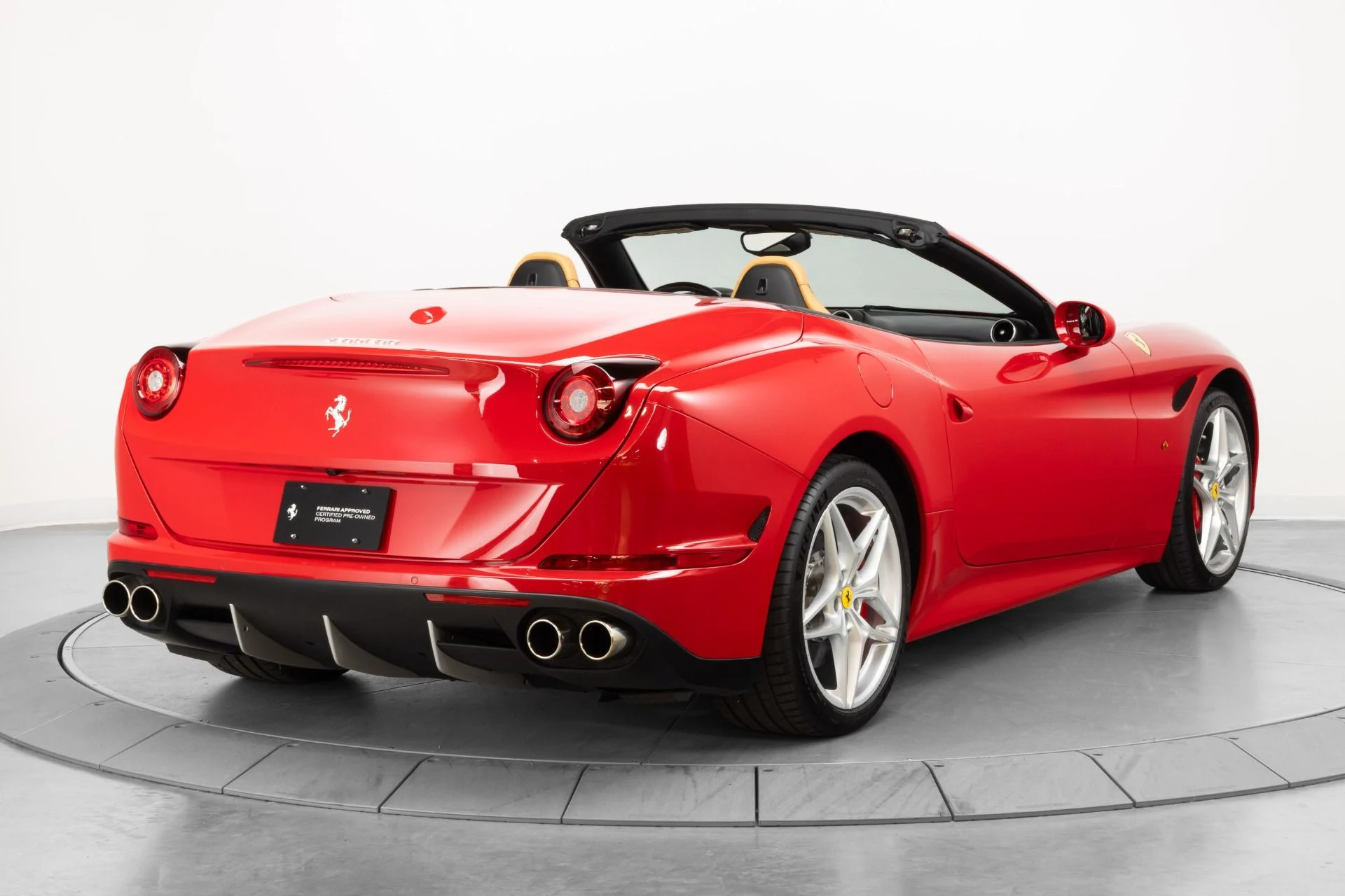 mph007_230309473_Used_2017_Ferrari_California_T_1784583649_6af2dc9a89